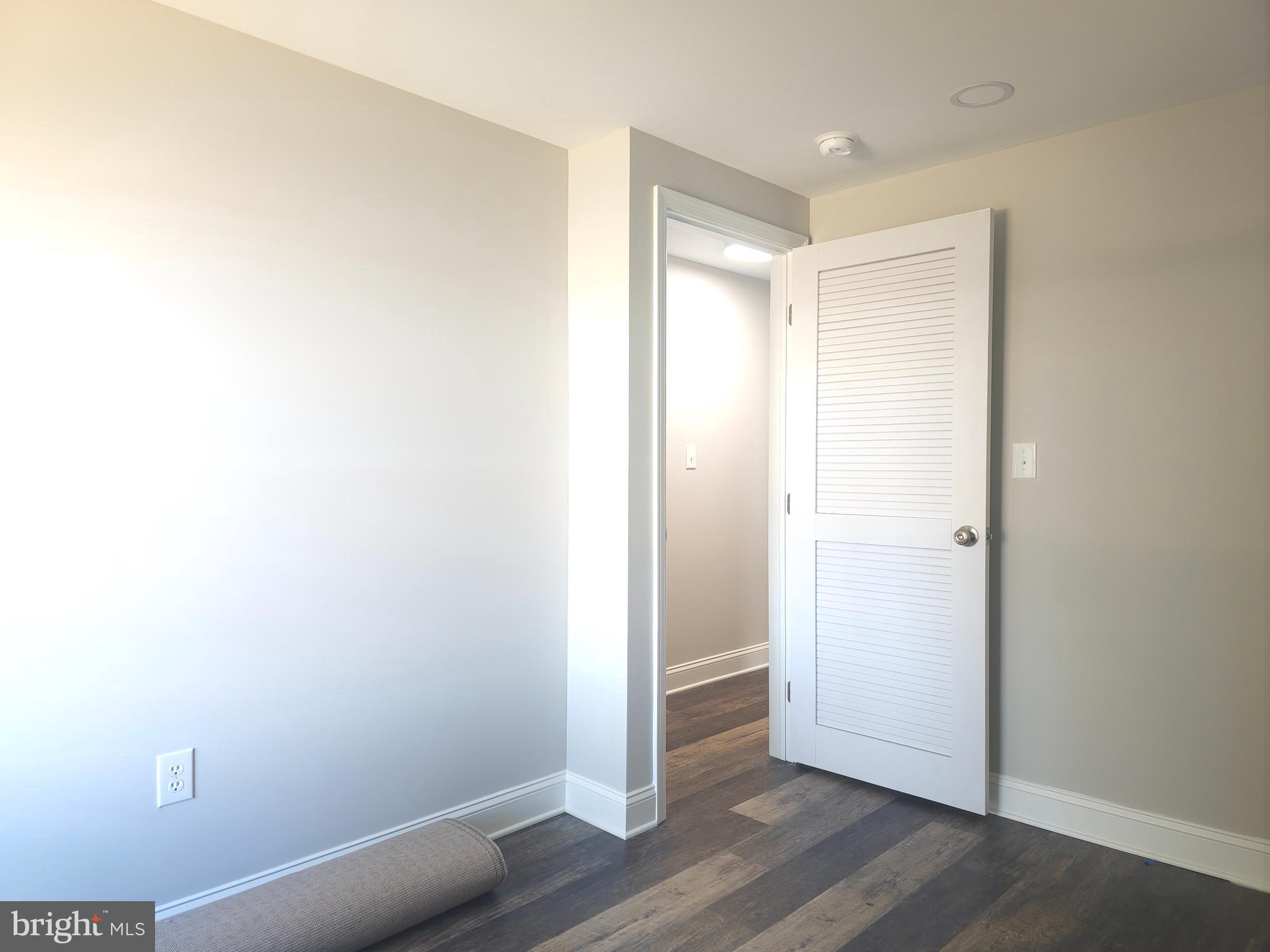 HILLTOP ACRES - Residential