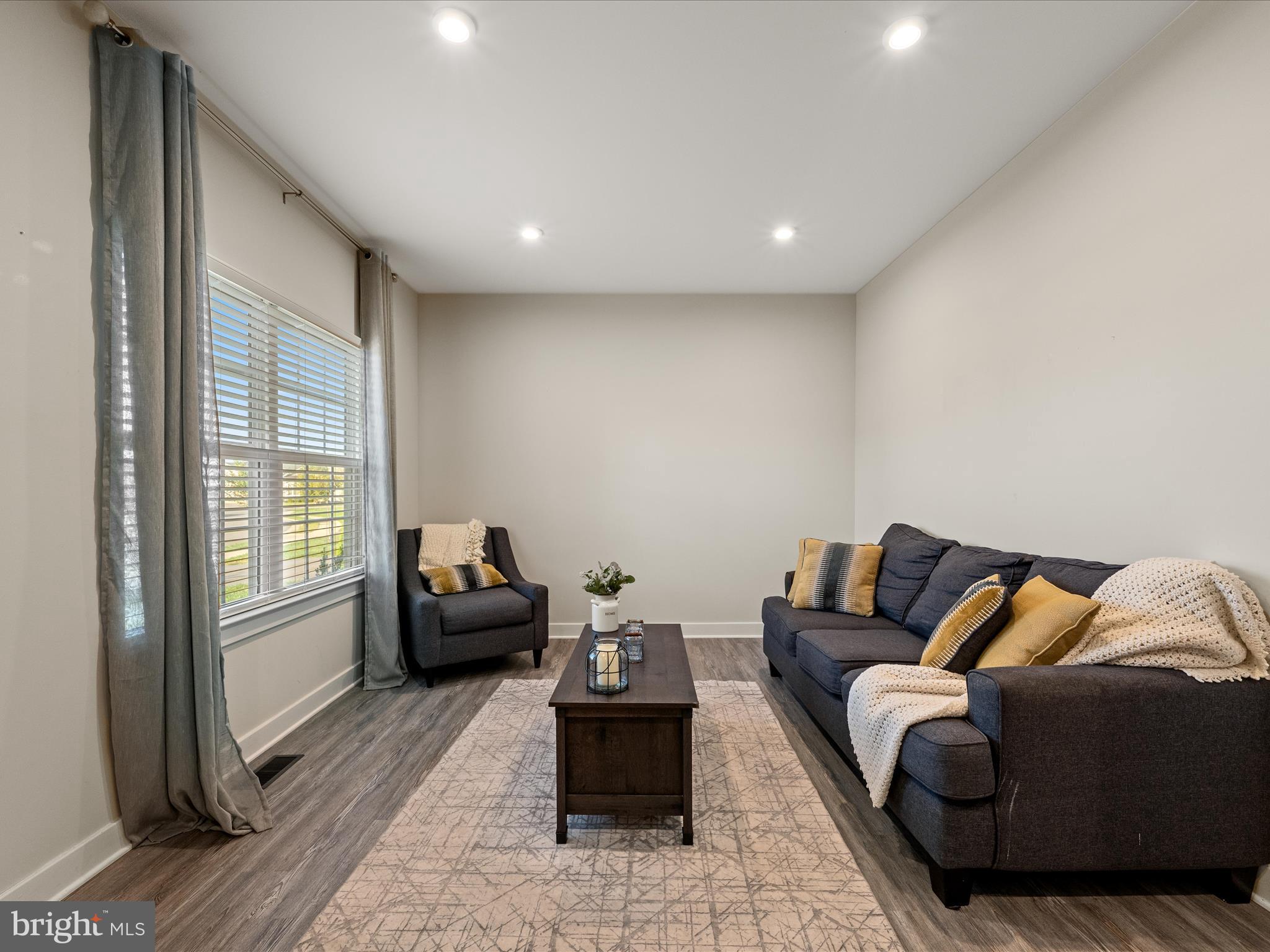 SNOWDEN BRIDGE - Residential