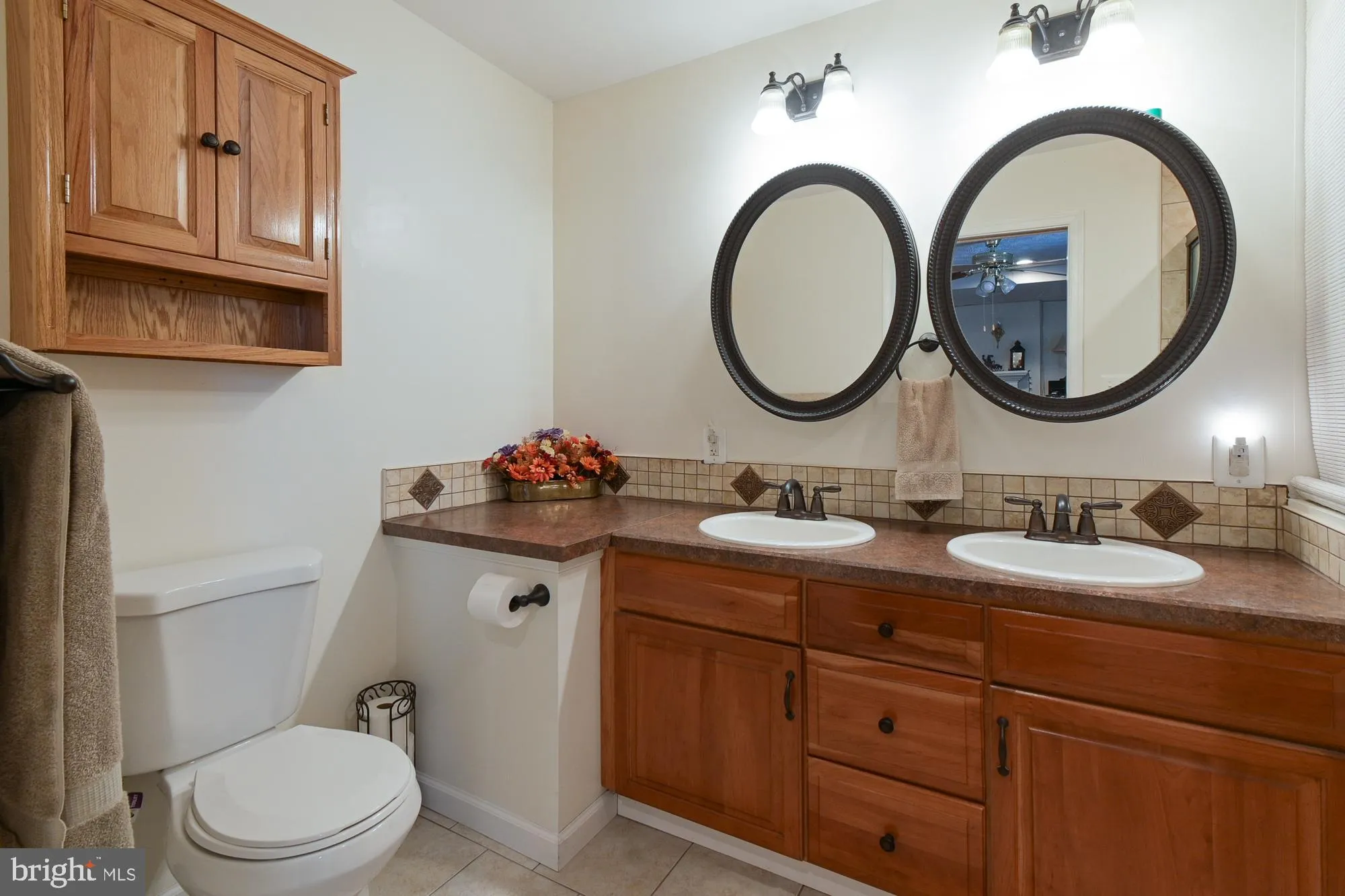 Martinsburg, West Virginia 25401, United States, 4 Bedrooms Bedrooms, ,4 BathroomsBathrooms,Residential,Active,14431