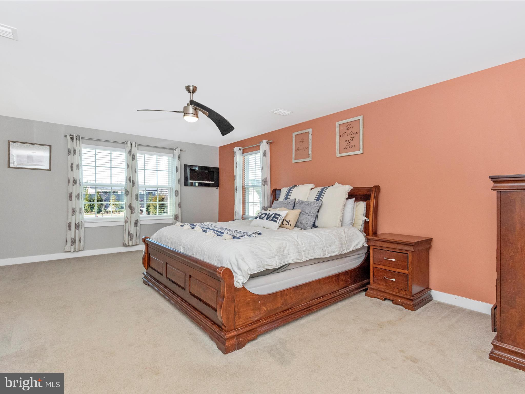 MIDDLETOWN GLEN - Residential