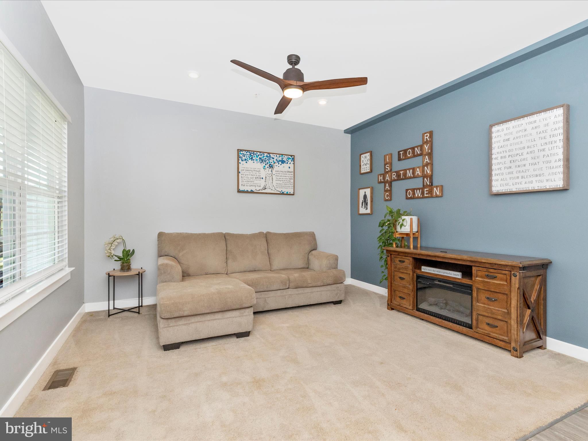 MIDDLETOWN GLEN - Residential