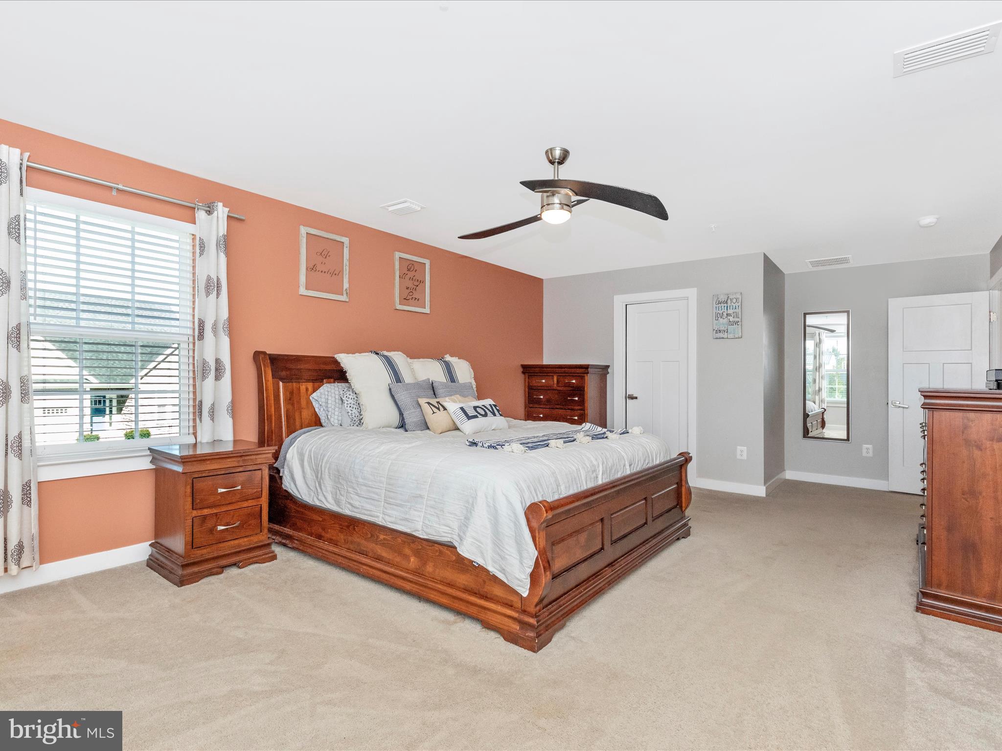 MIDDLETOWN GLEN - Residential