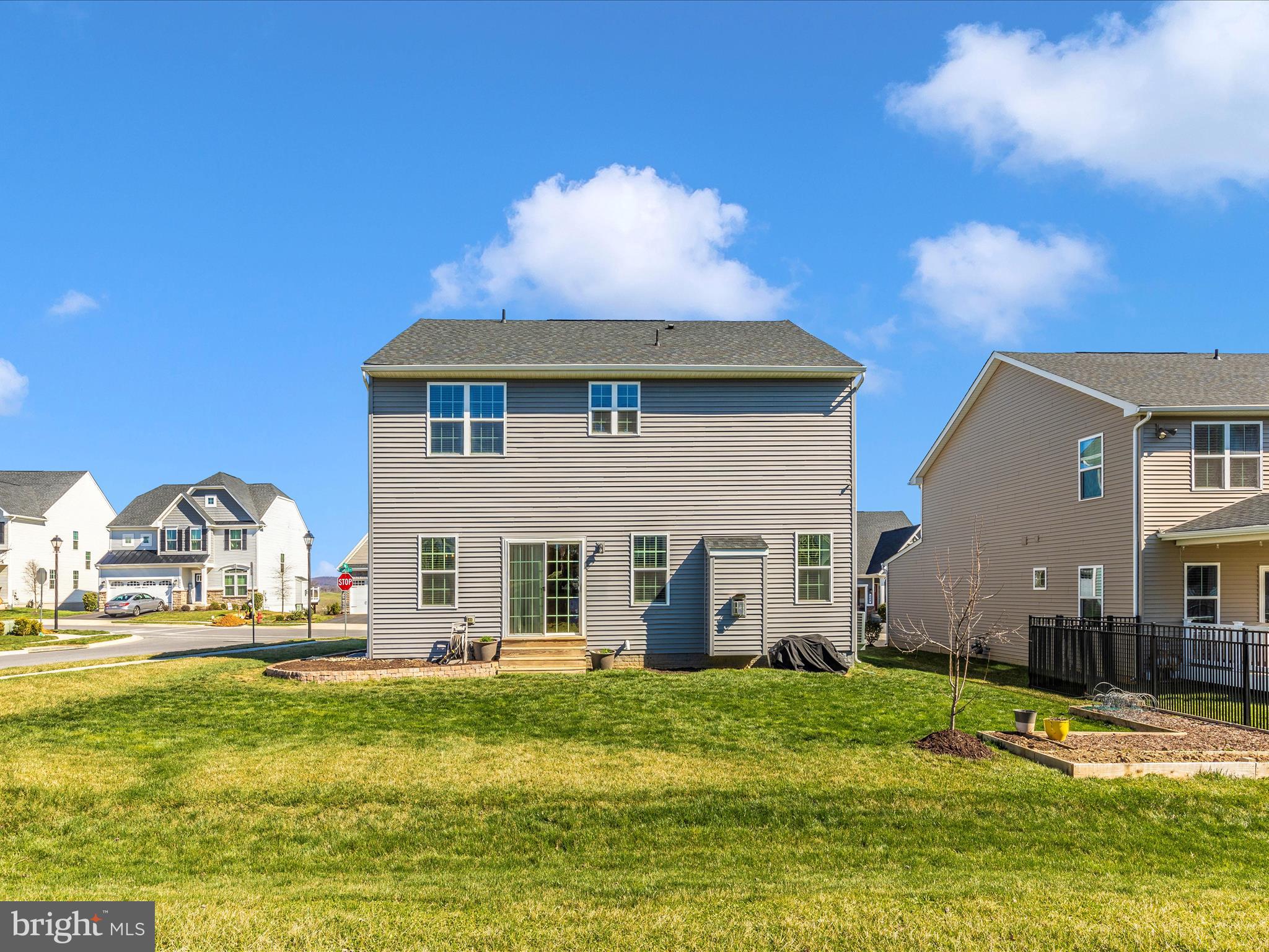 MIDDLETOWN GLEN - Residential