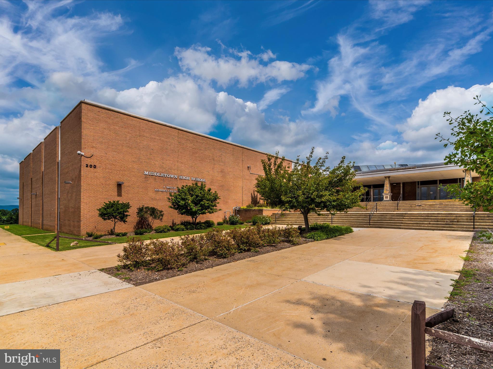 MIDDLETOWN GLEN - Residential