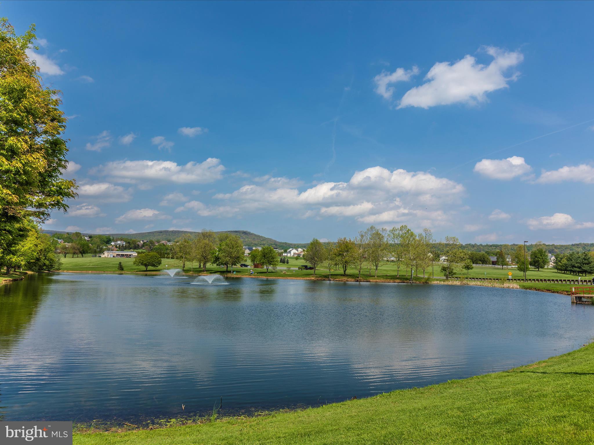 MIDDLETOWN GLEN - Residential