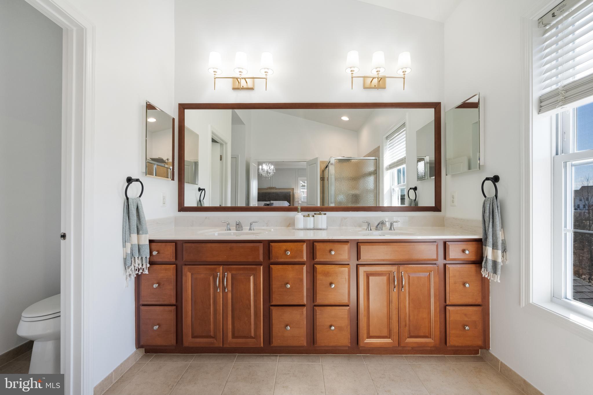 LOUDOUN VALLEY ESTATES 2 - Residential