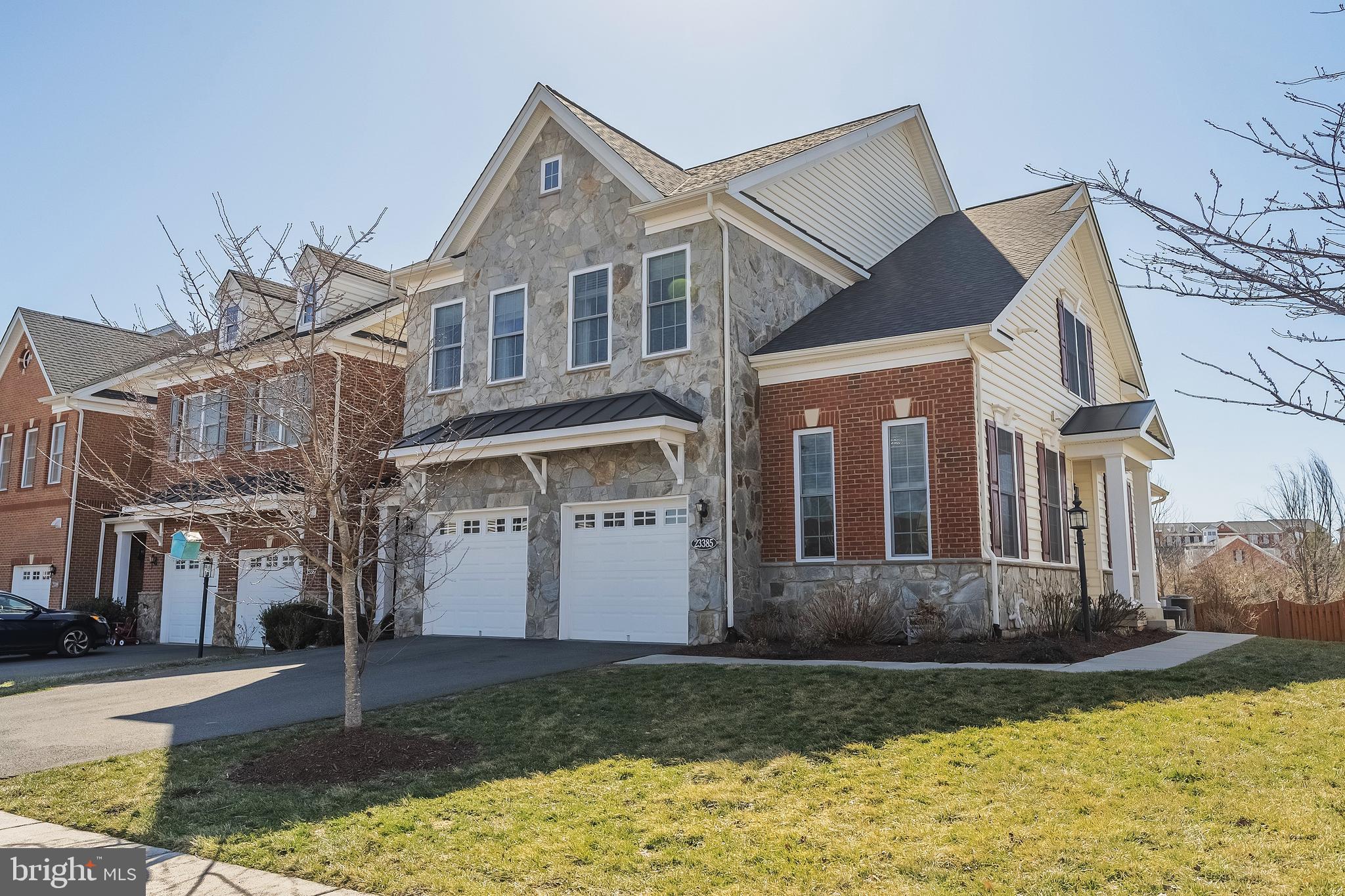 LOUDOUN VALLEY ESTATES 2 - Residential