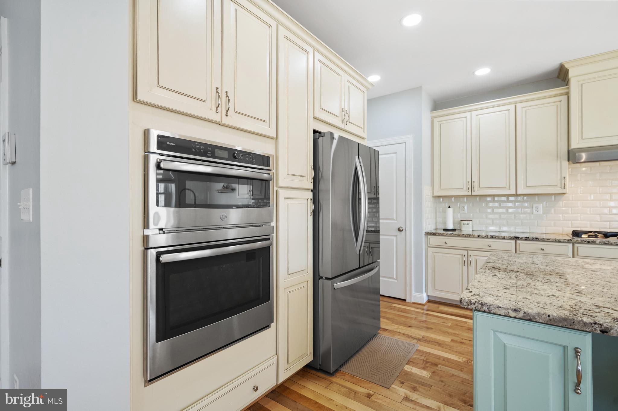 LOUDOUN VALLEY ESTATES 2 - Residential