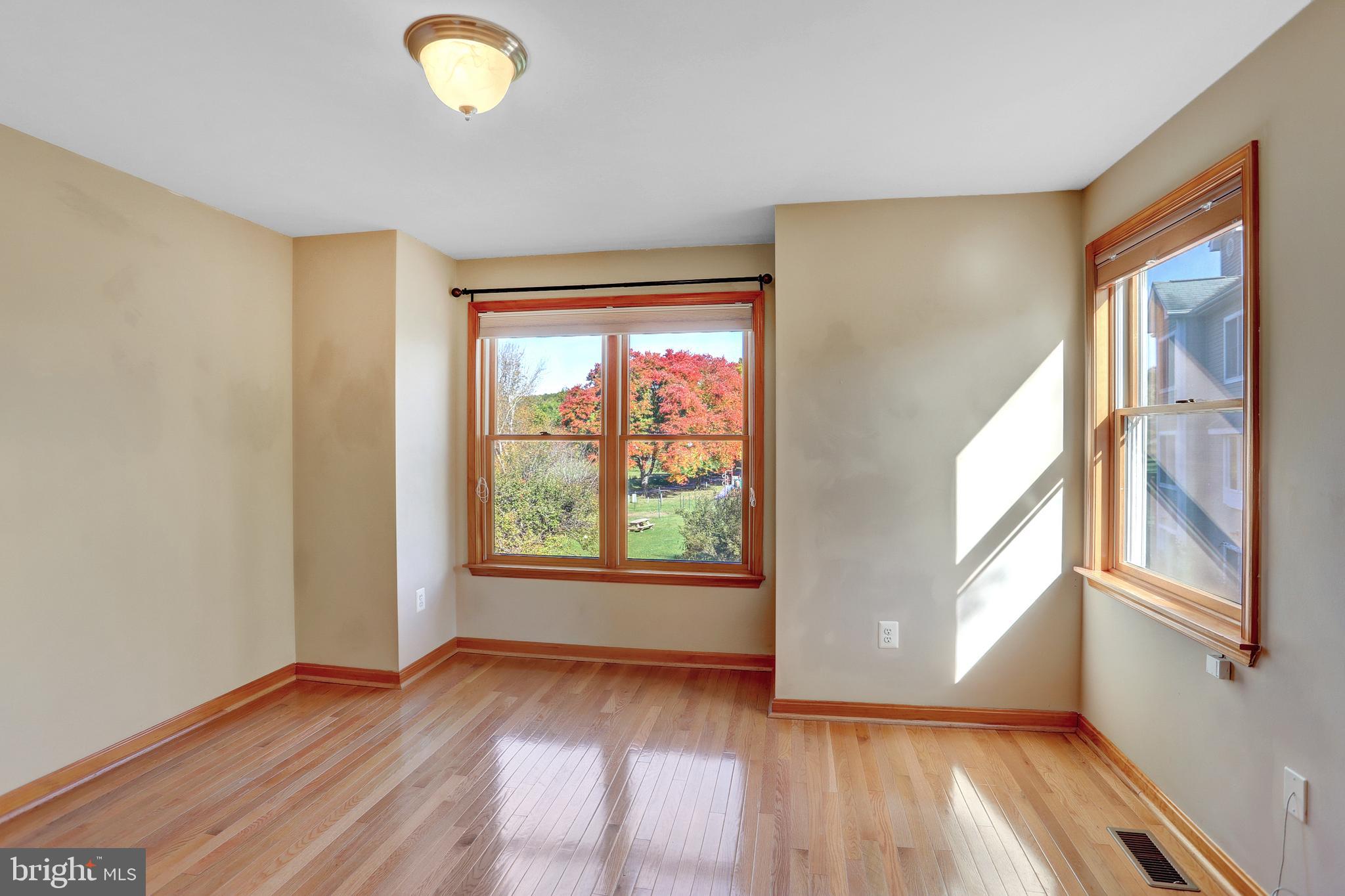 LIBERTY VILLAGE - Residential