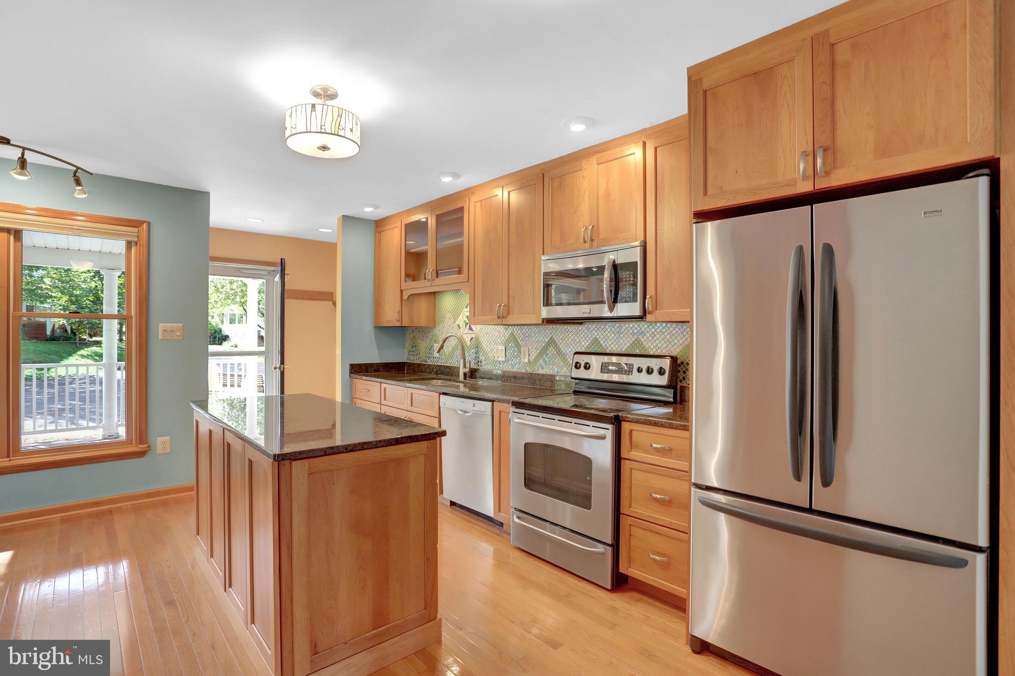 LIBERTY VILLAGE - Residential