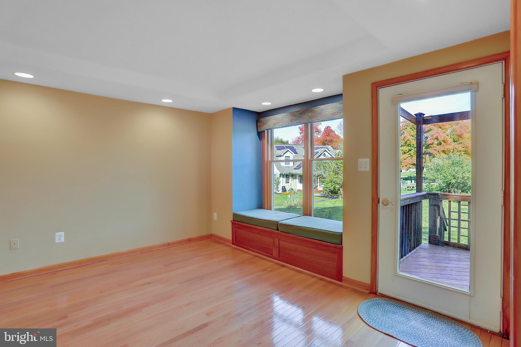 LIBERTY VILLAGE - Residential