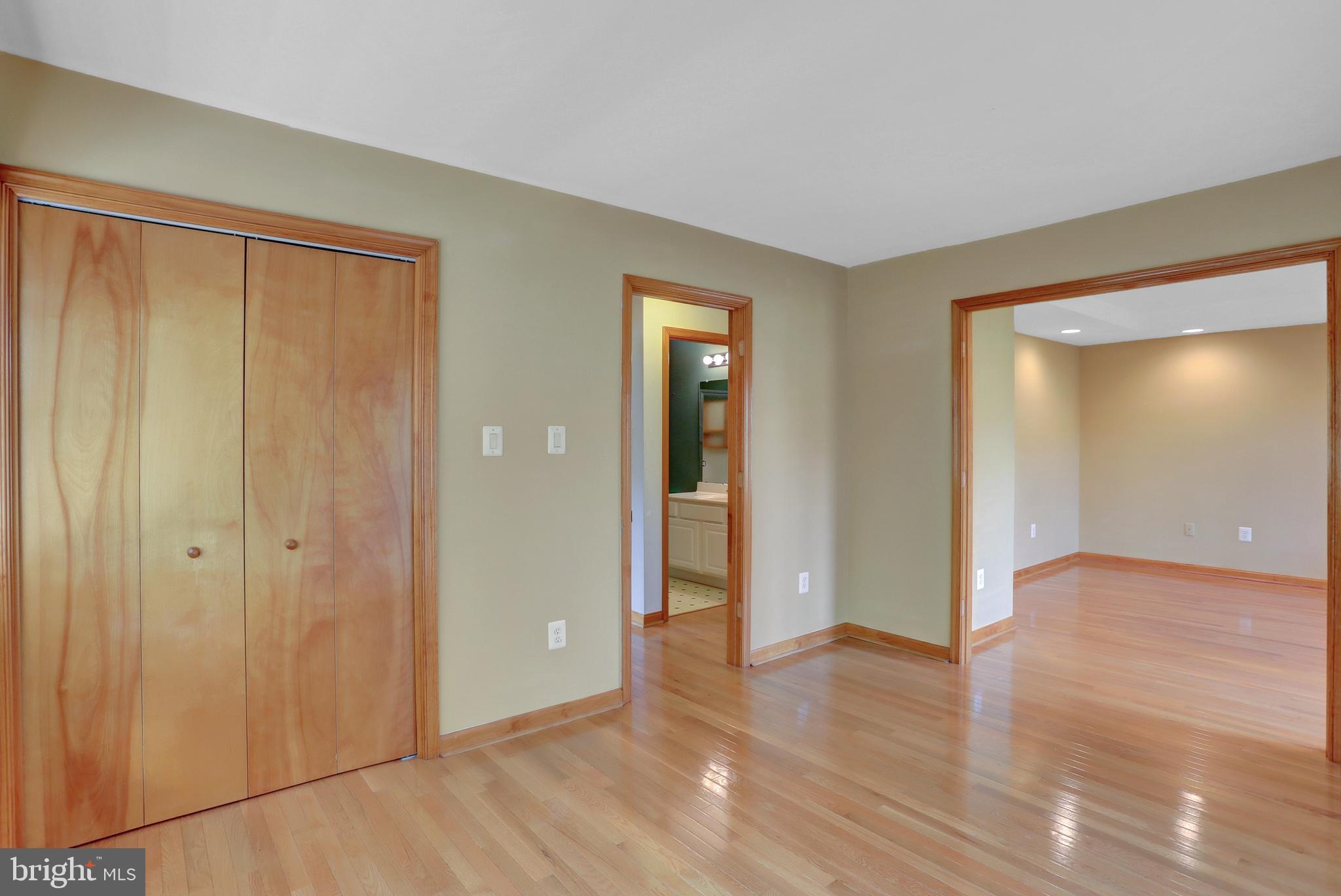 LIBERTY VILLAGE - Residential