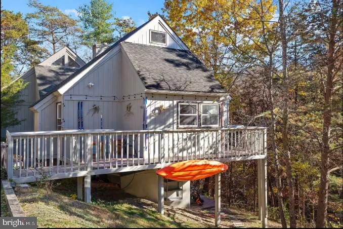 LAKEVIEW PEDESTAL - Residential