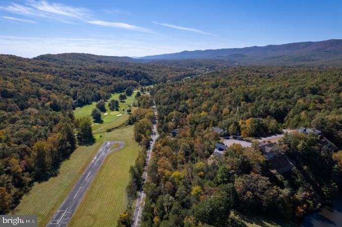 LAKEVIEW PEDESTAL - Residential