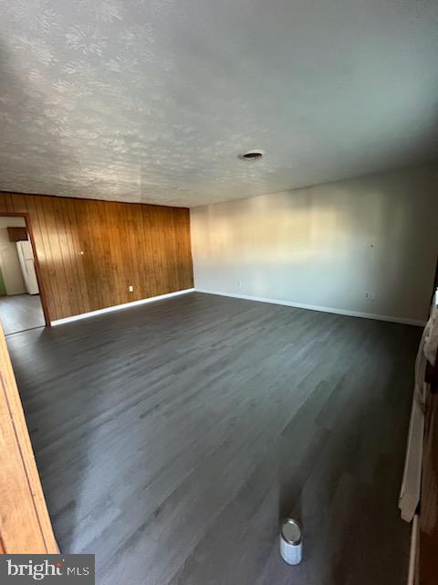 MADISON TERRACE - Residential Lease