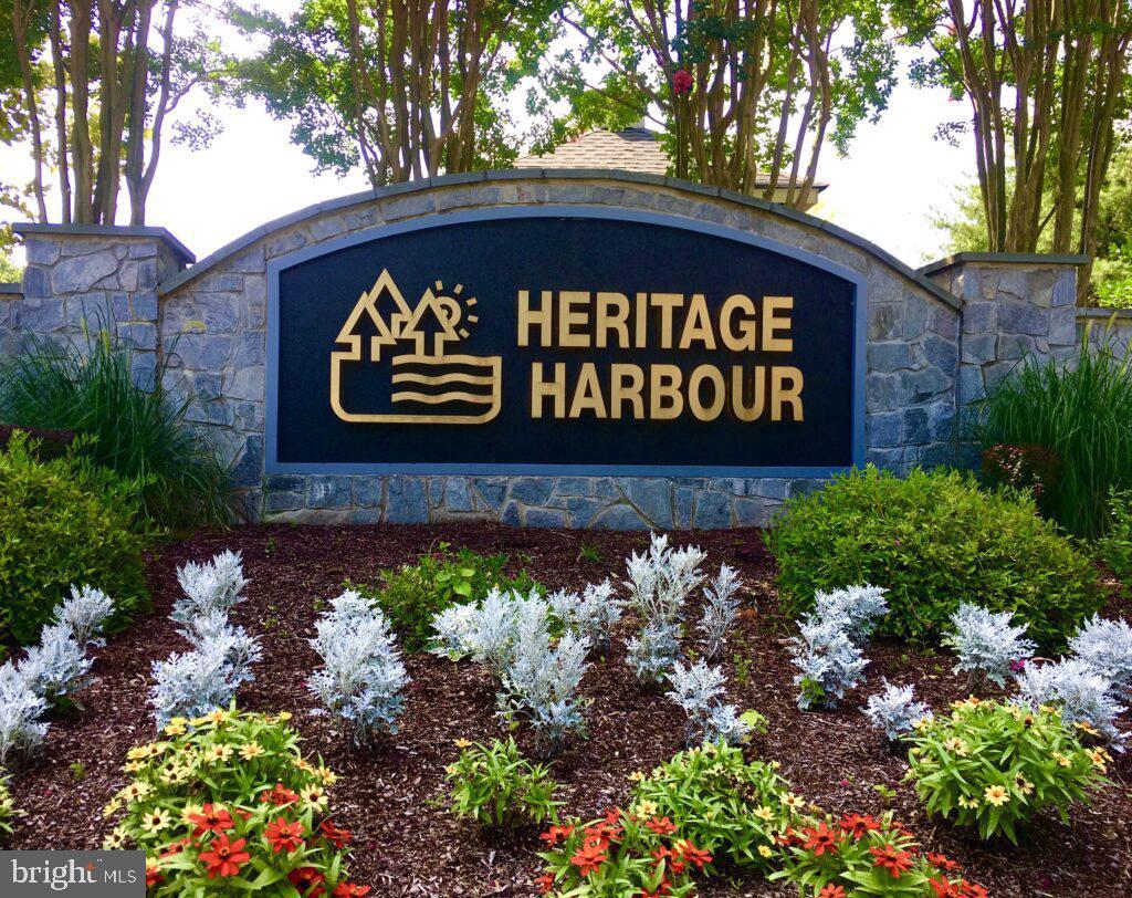 HERITAGE HARBOUR - Residential