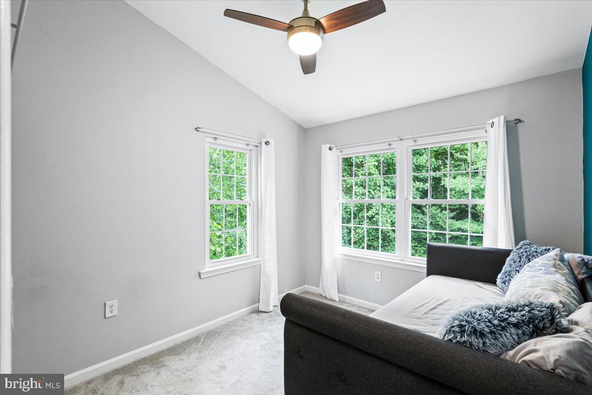 MONTCLAIR ST4 - Residential