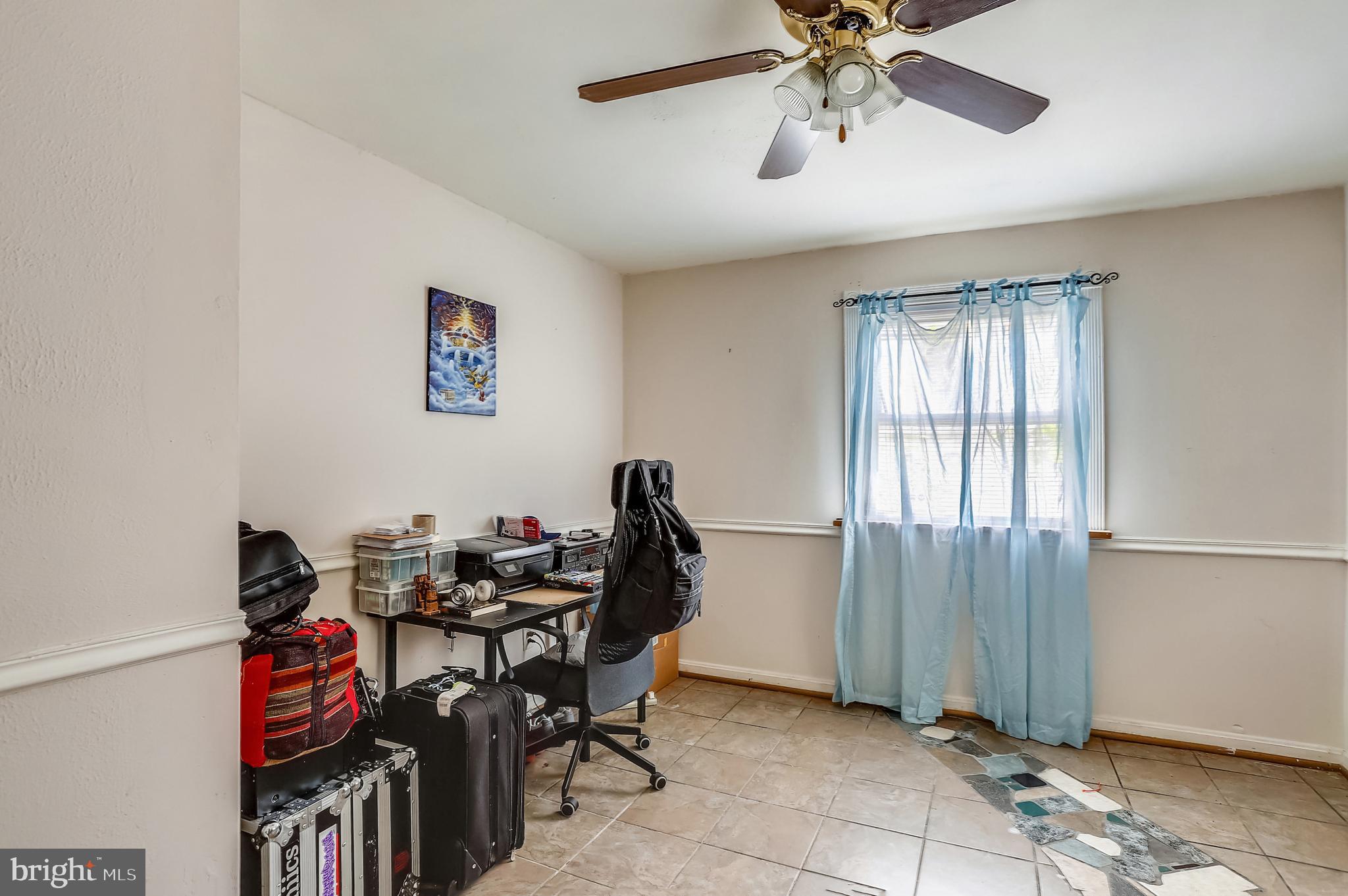 NEW CARROLLTON - Residential