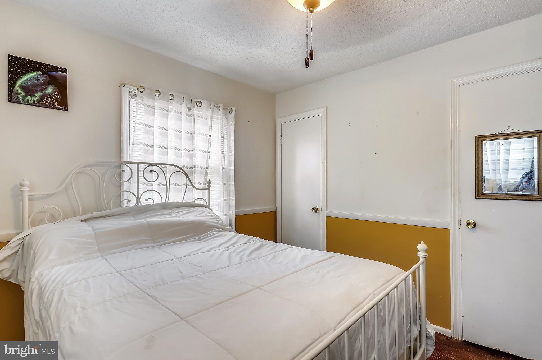 NEW CARROLLTON - Residential