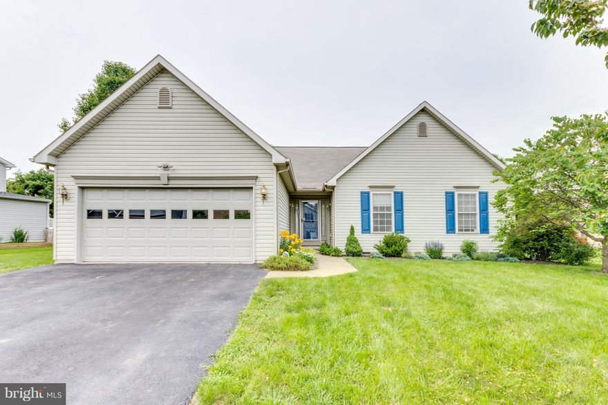 Charming Bradbury model rancher. Hardwood floors, cathedral ceiling in LR, living/dining combo, fireplace, breakfast nook, deck & beautiful fenced backyard  well thought out w multiple flowers shrubs & trees, 5' Master bath walk-in shower with seat. A+ location-Spring Mills offers country club living w community pool, tennis courts, open areas. Close to 81 & MD line. Great place to live!