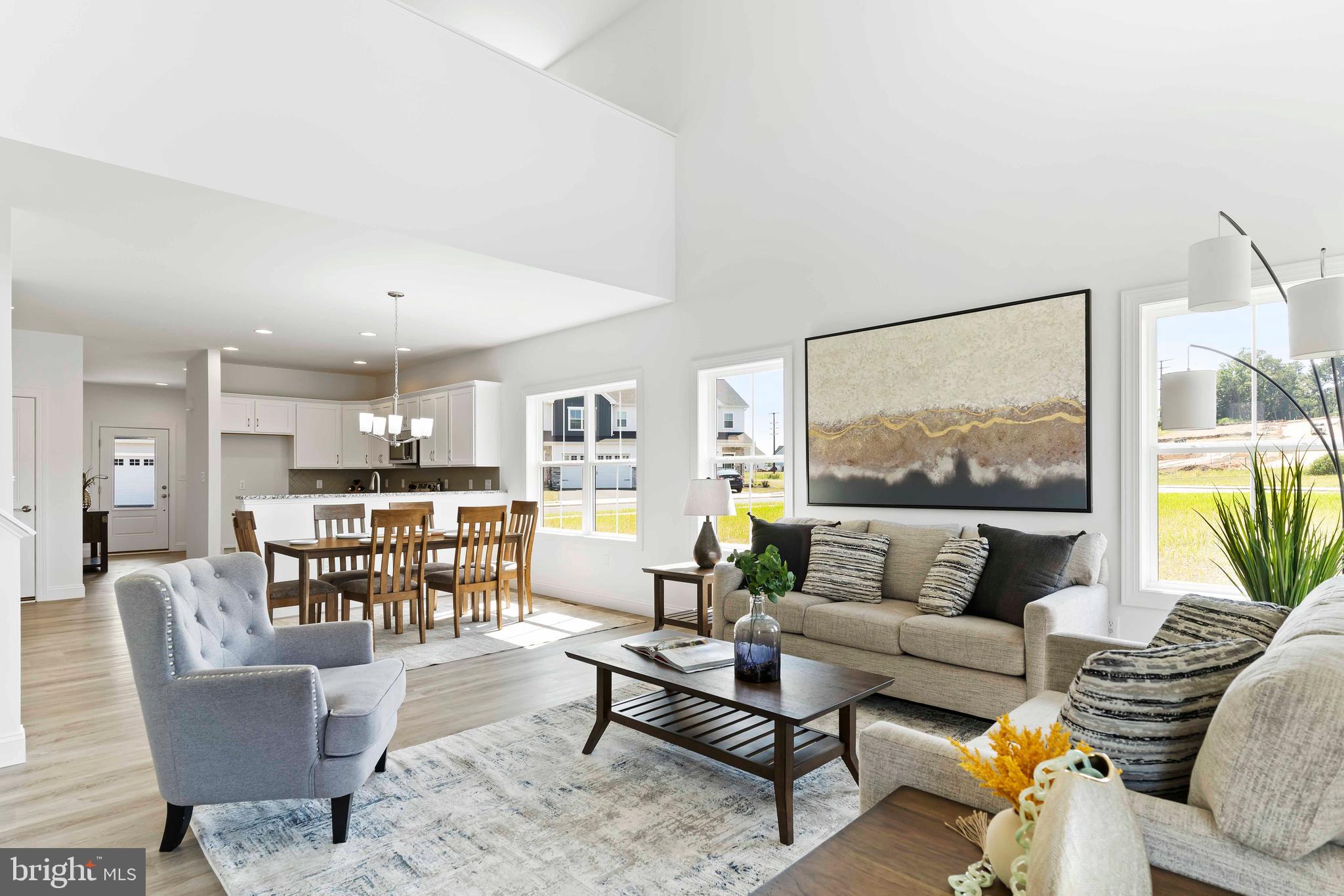 AUTUMN CHASE - Residential