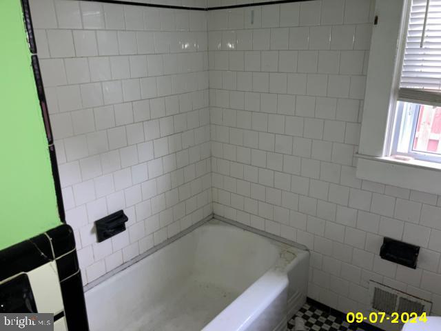 KENWOOD - Residential