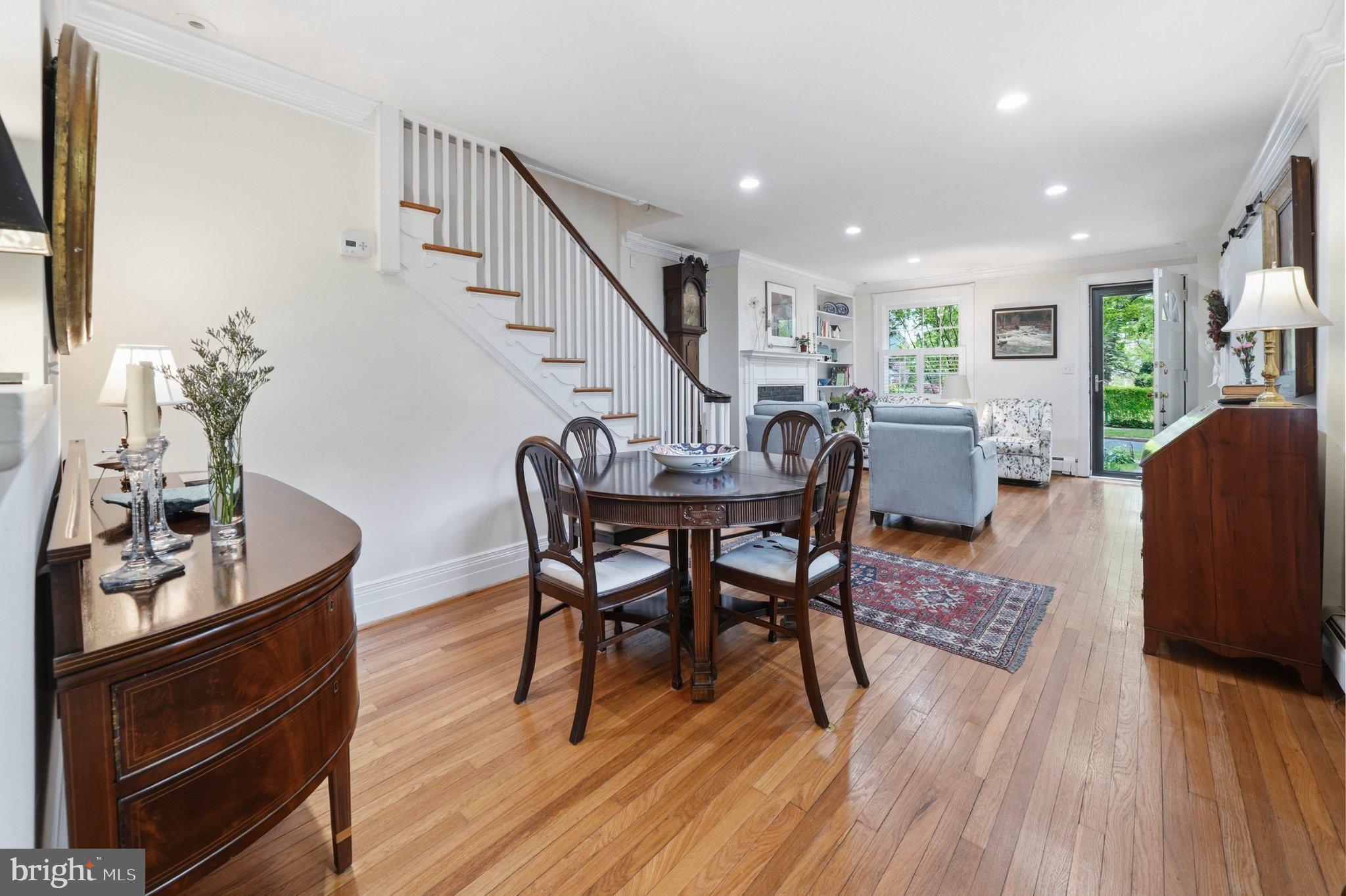 WAWASET PARK - Residential