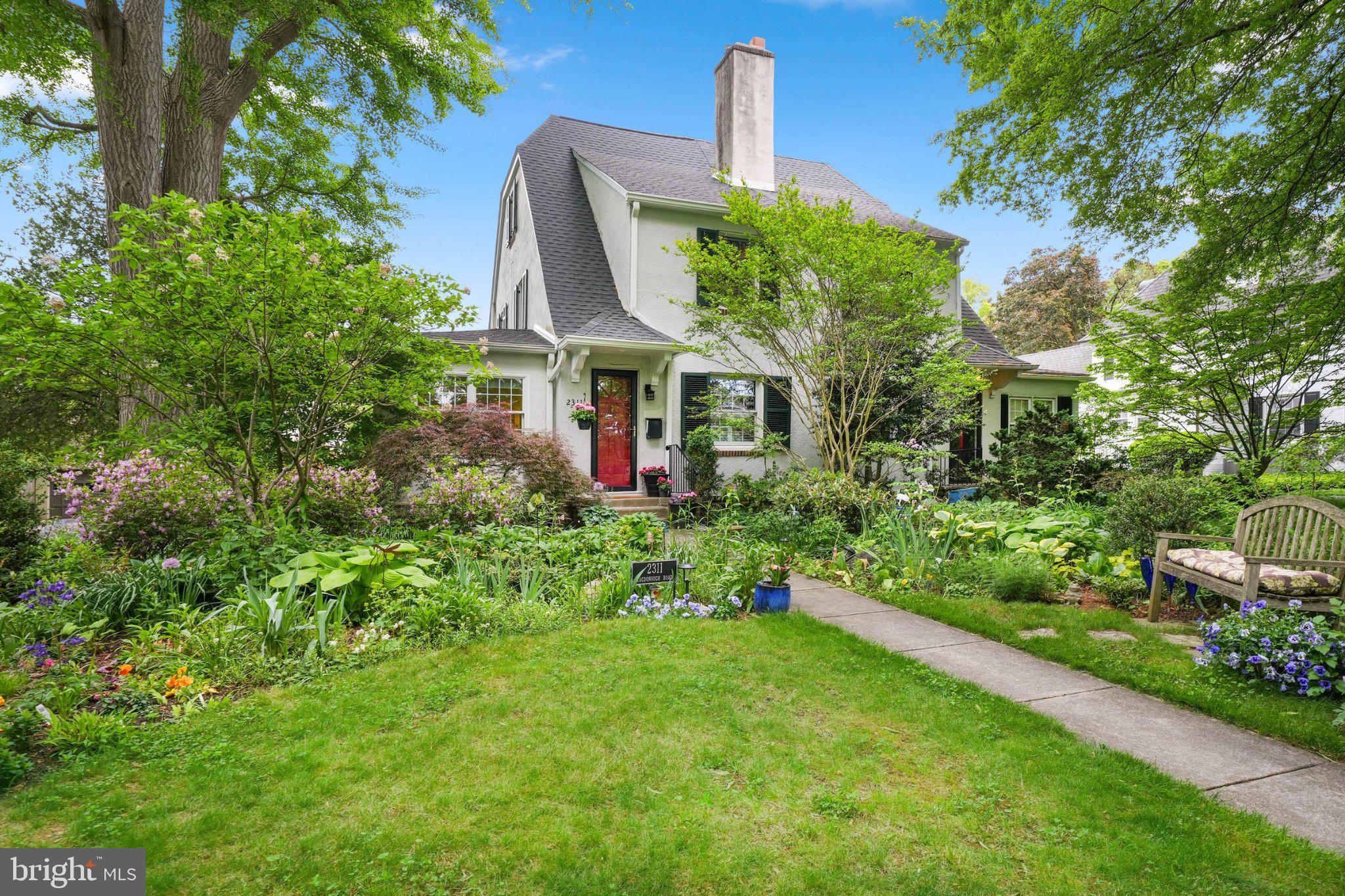 WAWASET PARK - Residential