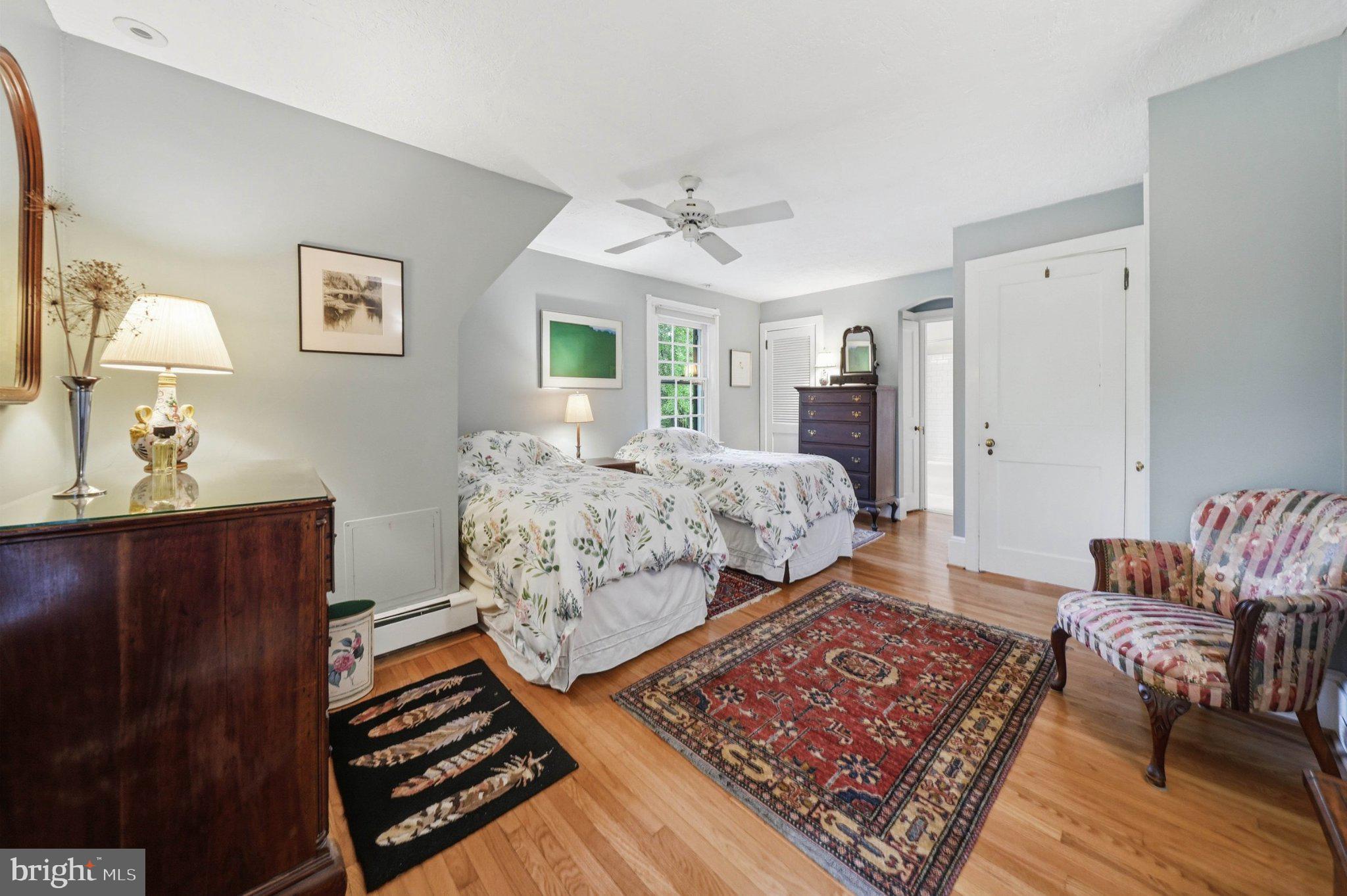 WAWASET PARK - Residential