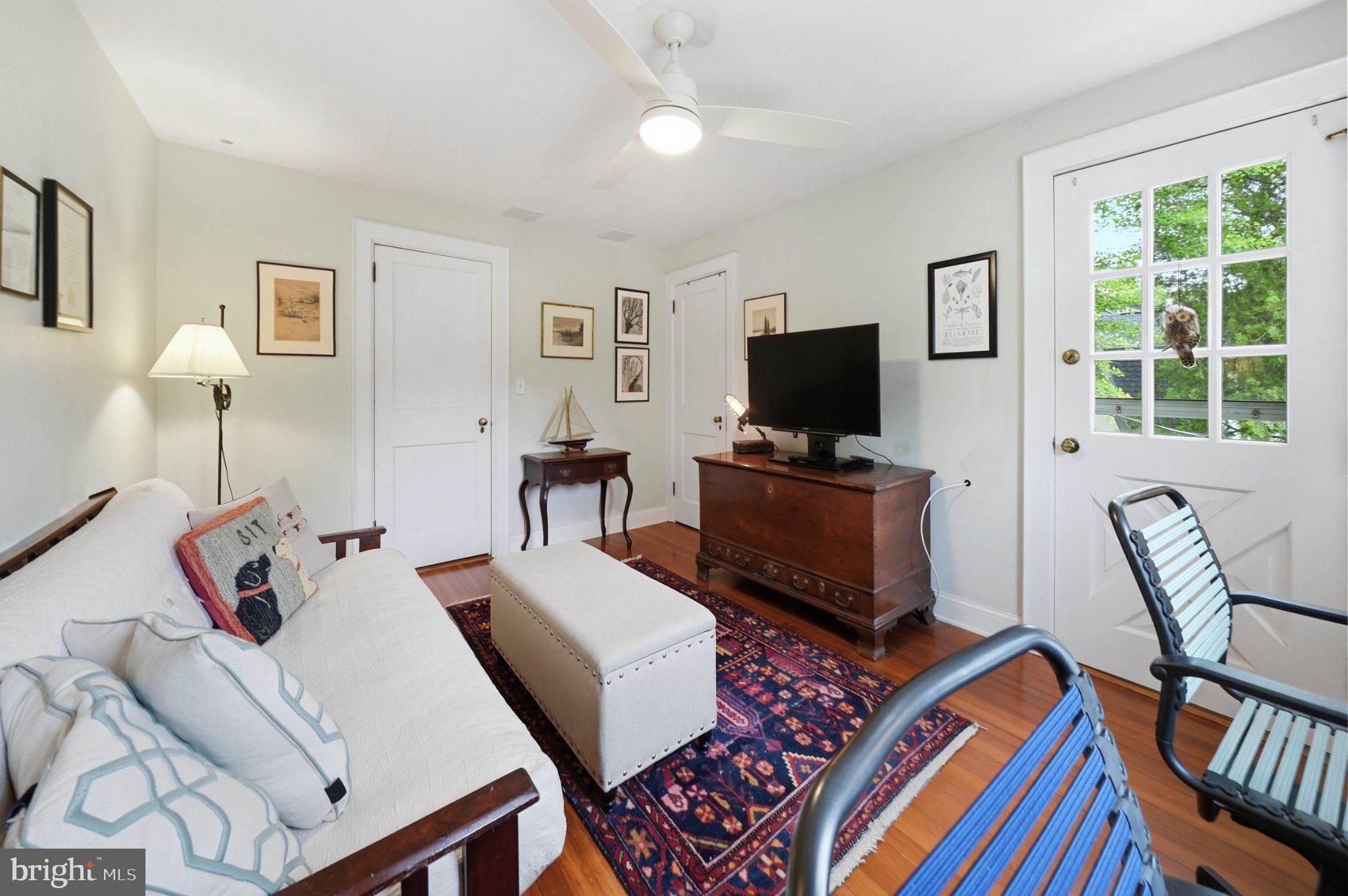WAWASET PARK - Residential