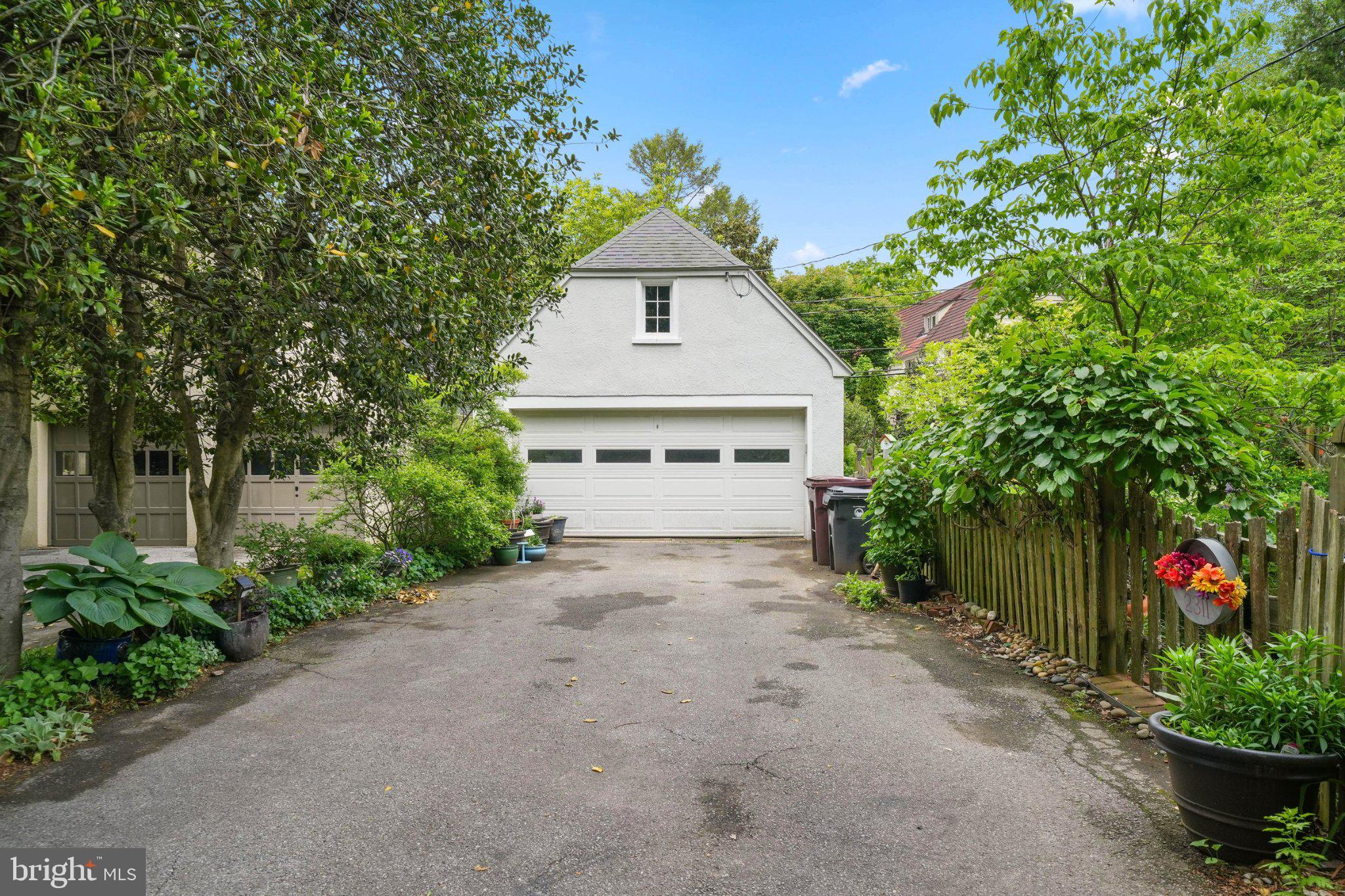 WAWASET PARK - Residential