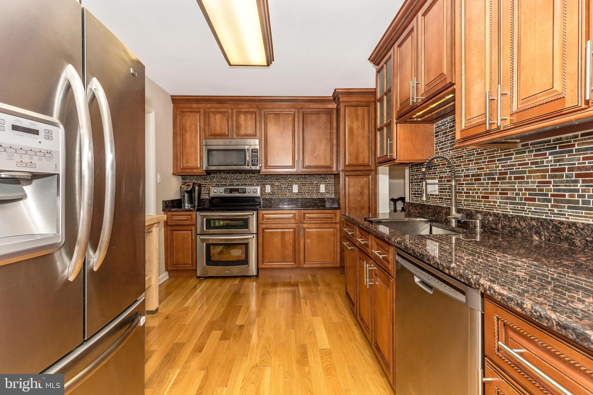 VILLAGE OF LONG REACH - Residential