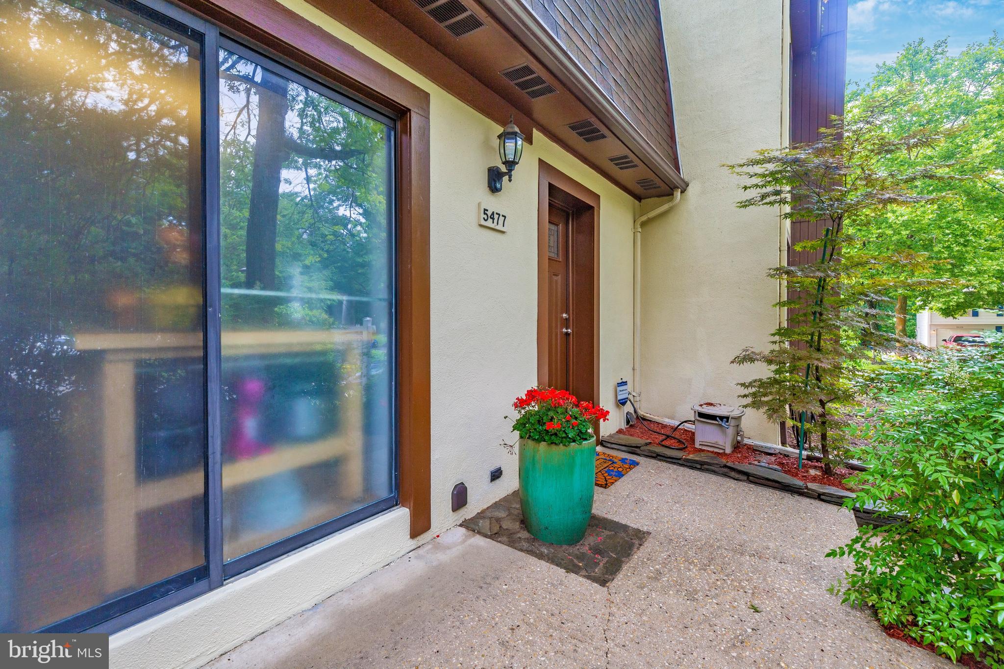 VILLAGE OF LONG REACH - Residential