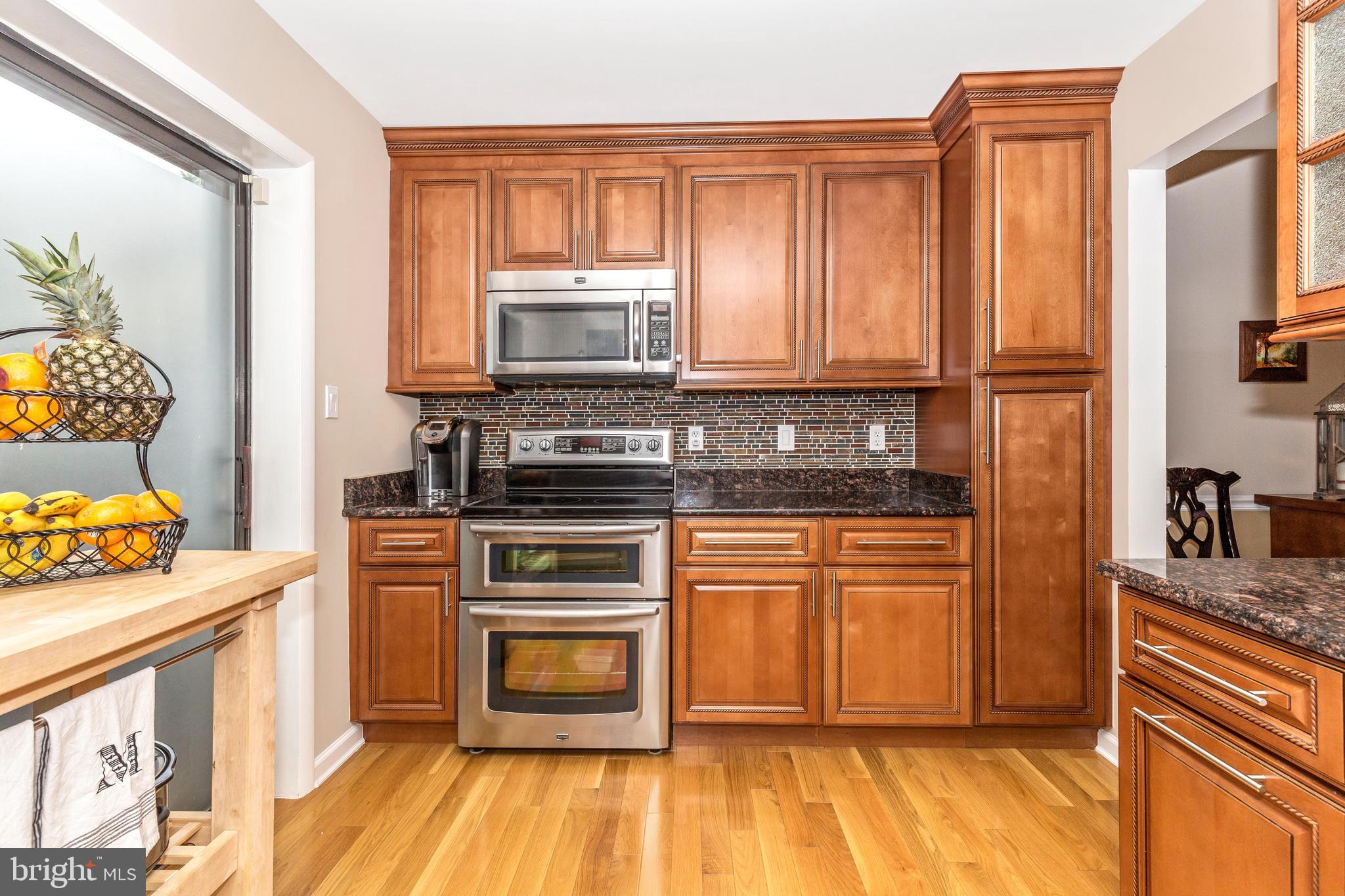 VILLAGE OF LONG REACH - Residential