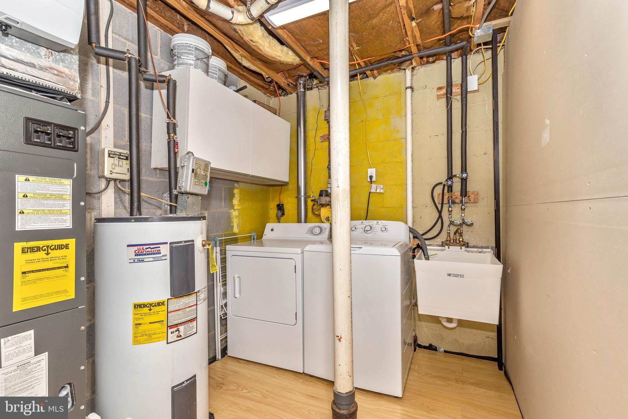 VILLAGE OF LONG REACH - Residential