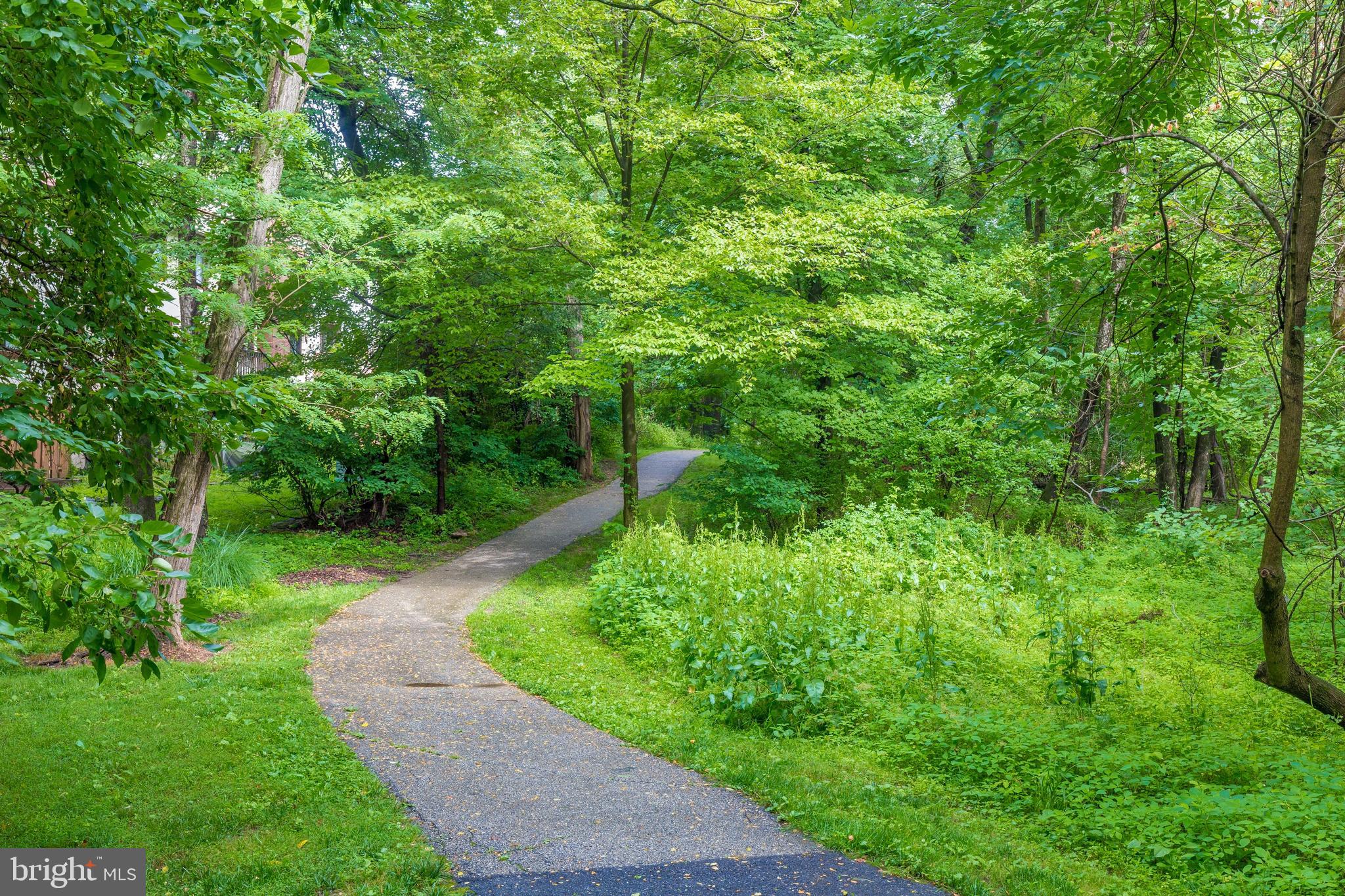 VILLAGE OF LONG REACH - Residential