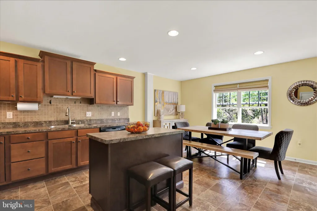 Additional image 9 of 330 Wendover Way, Lancaster, PA 17603