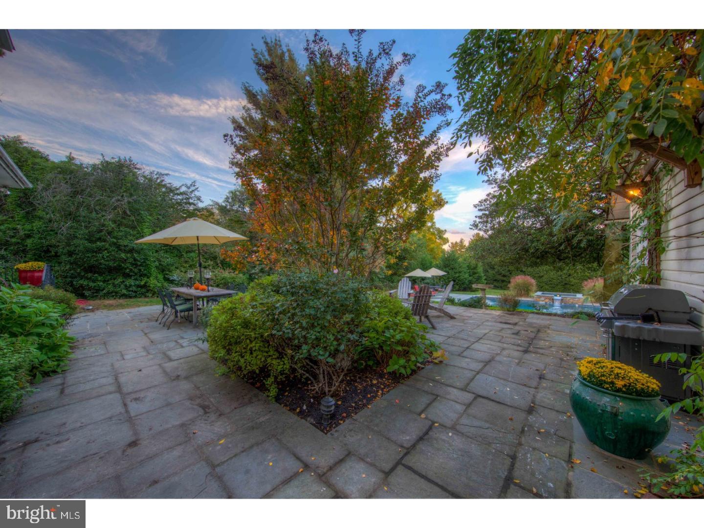 YORKTOWN CROSSING - Residential