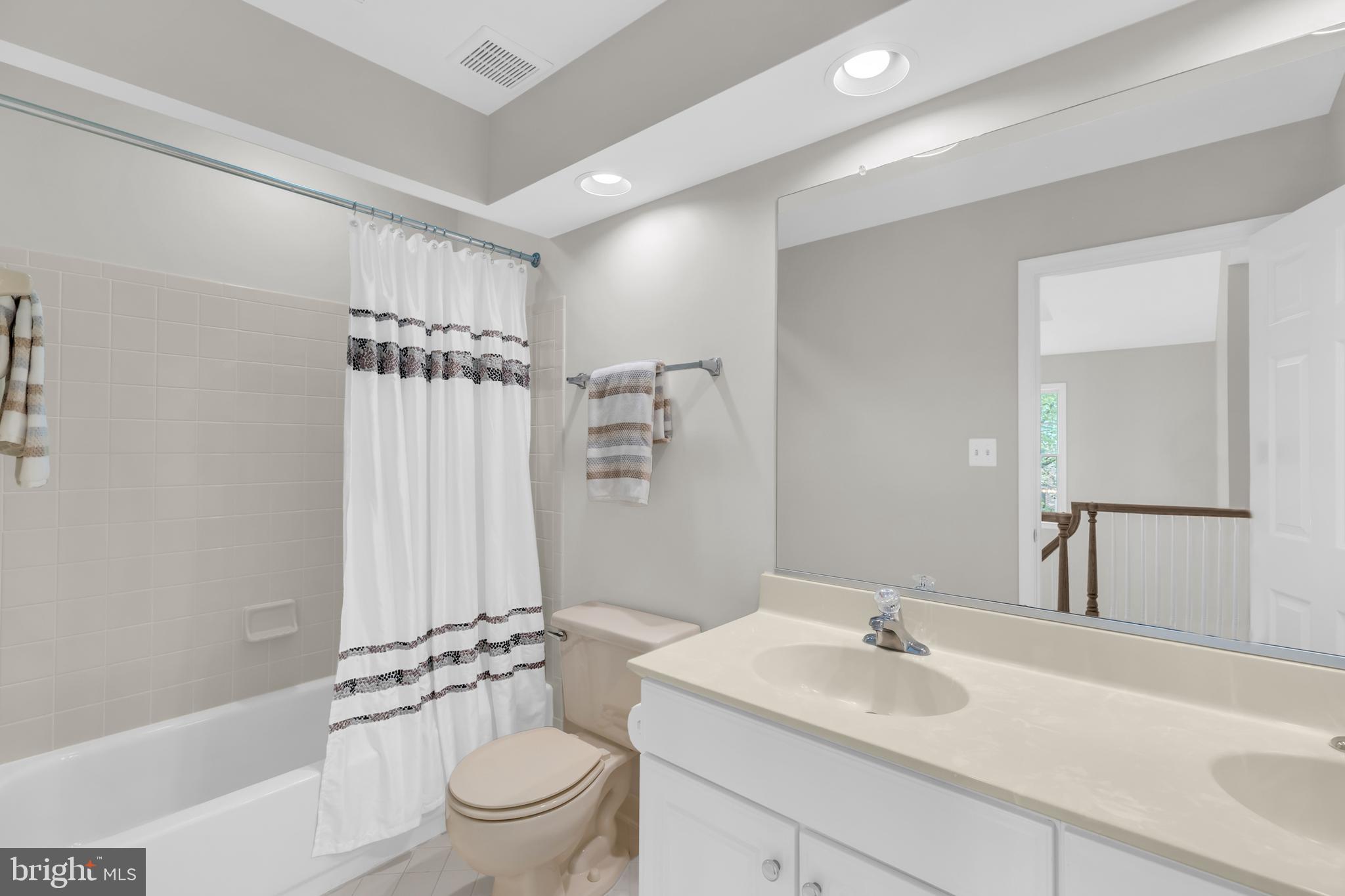 BARRINGTON - Residential