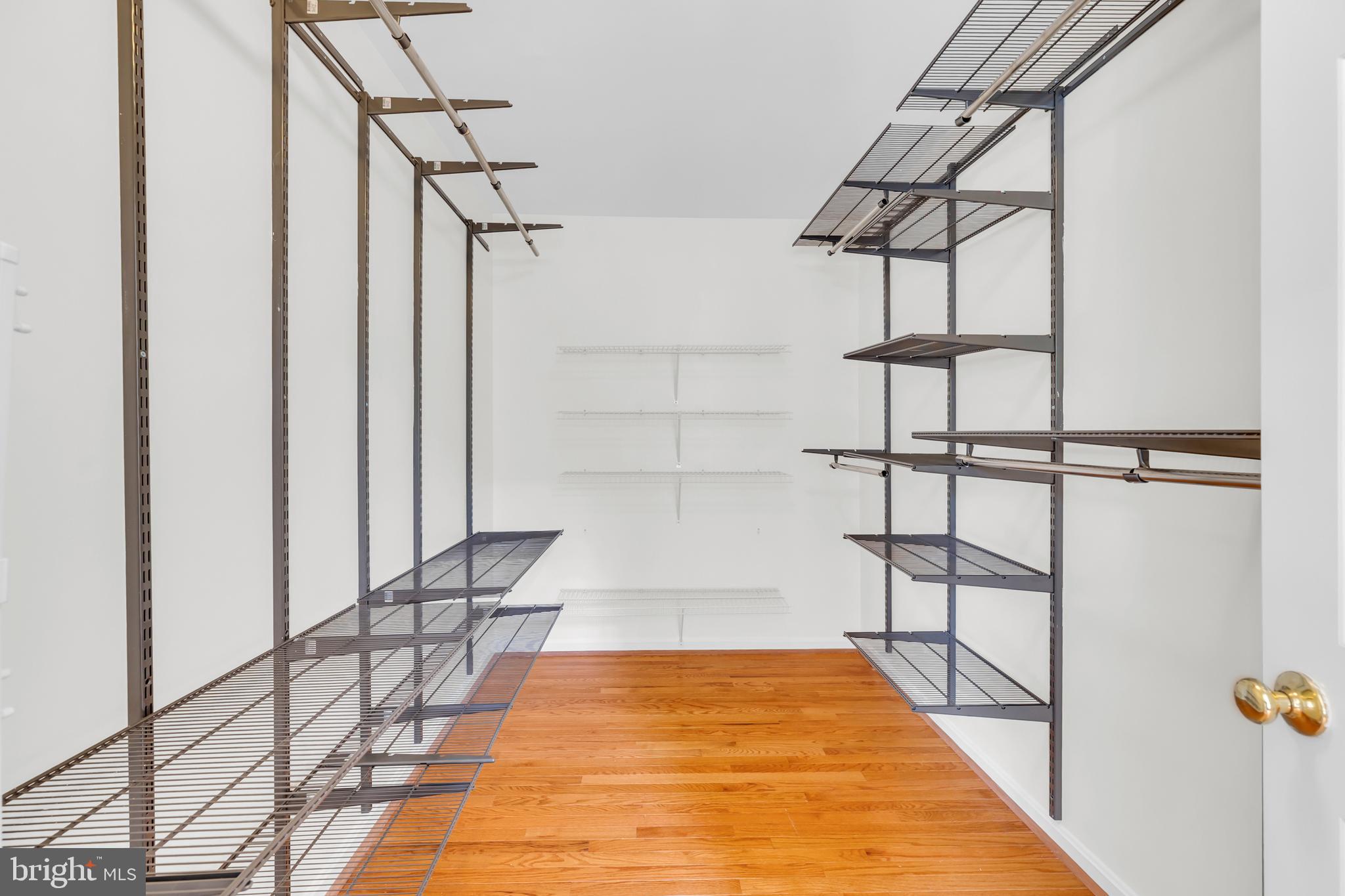 BARRINGTON - Residential
