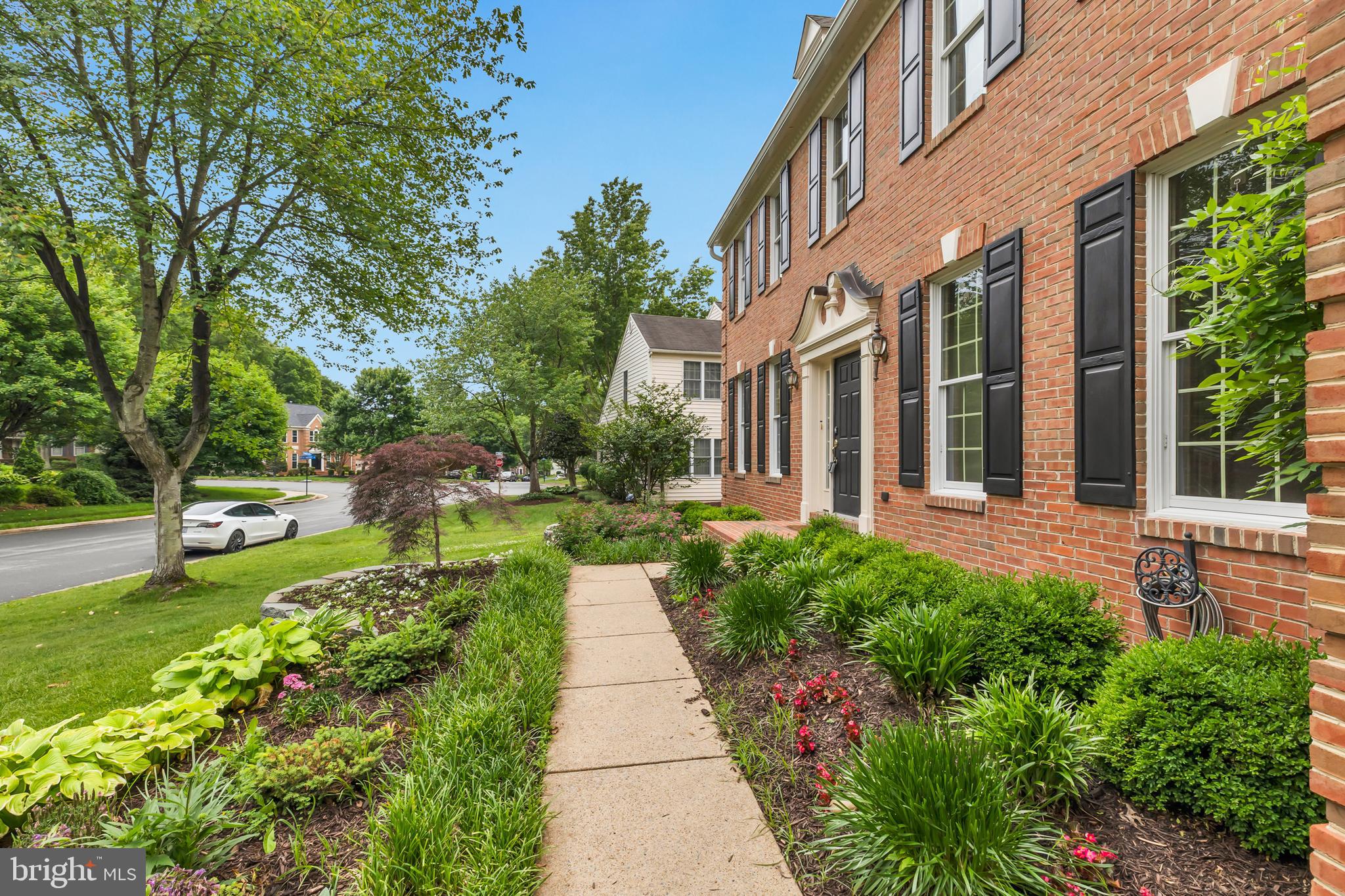 BARRINGTON - Residential