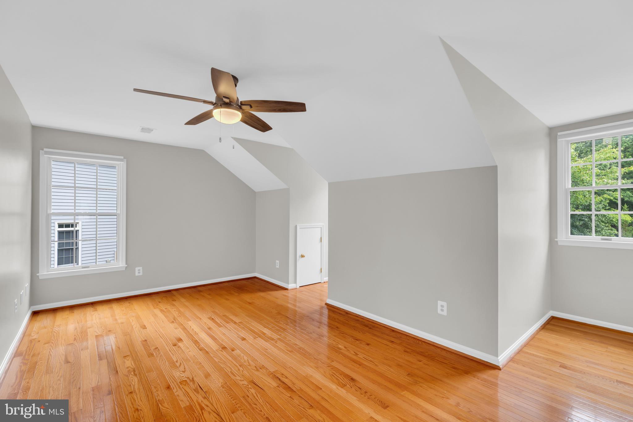 BARRINGTON - Residential