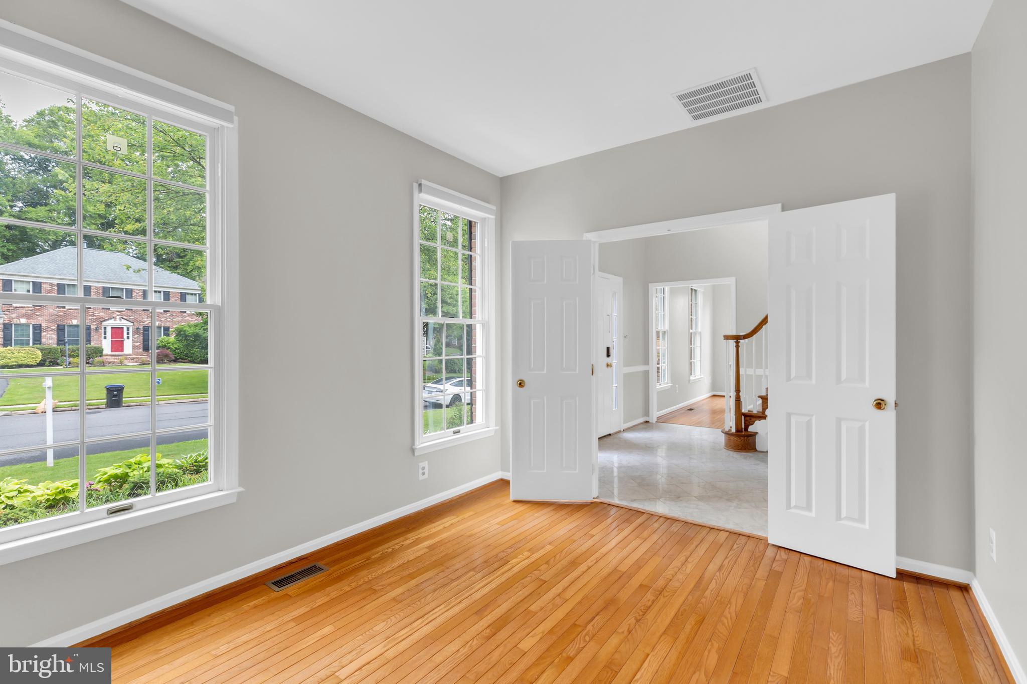 BARRINGTON - Residential