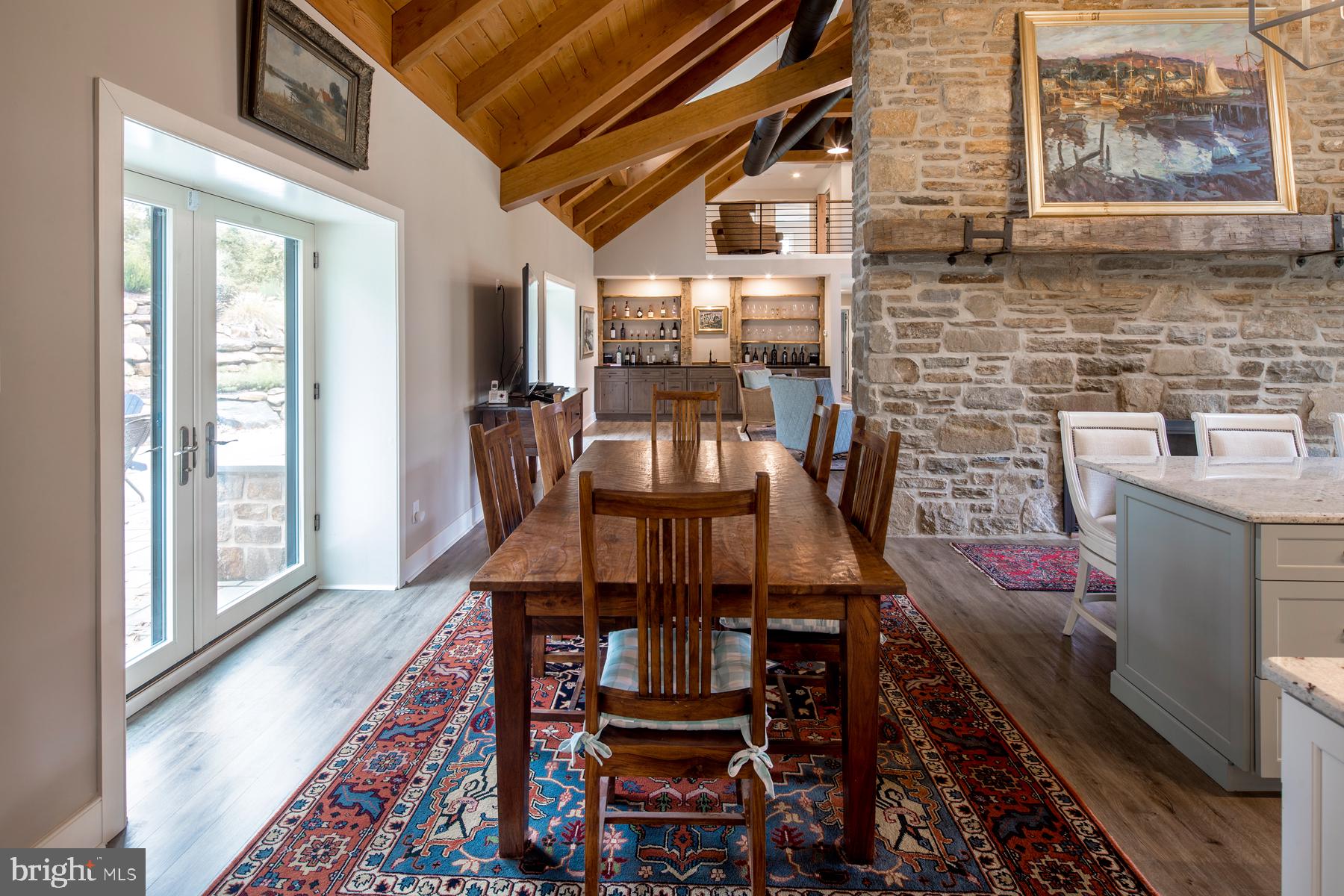 RADNOR HUNT - Residential Lease