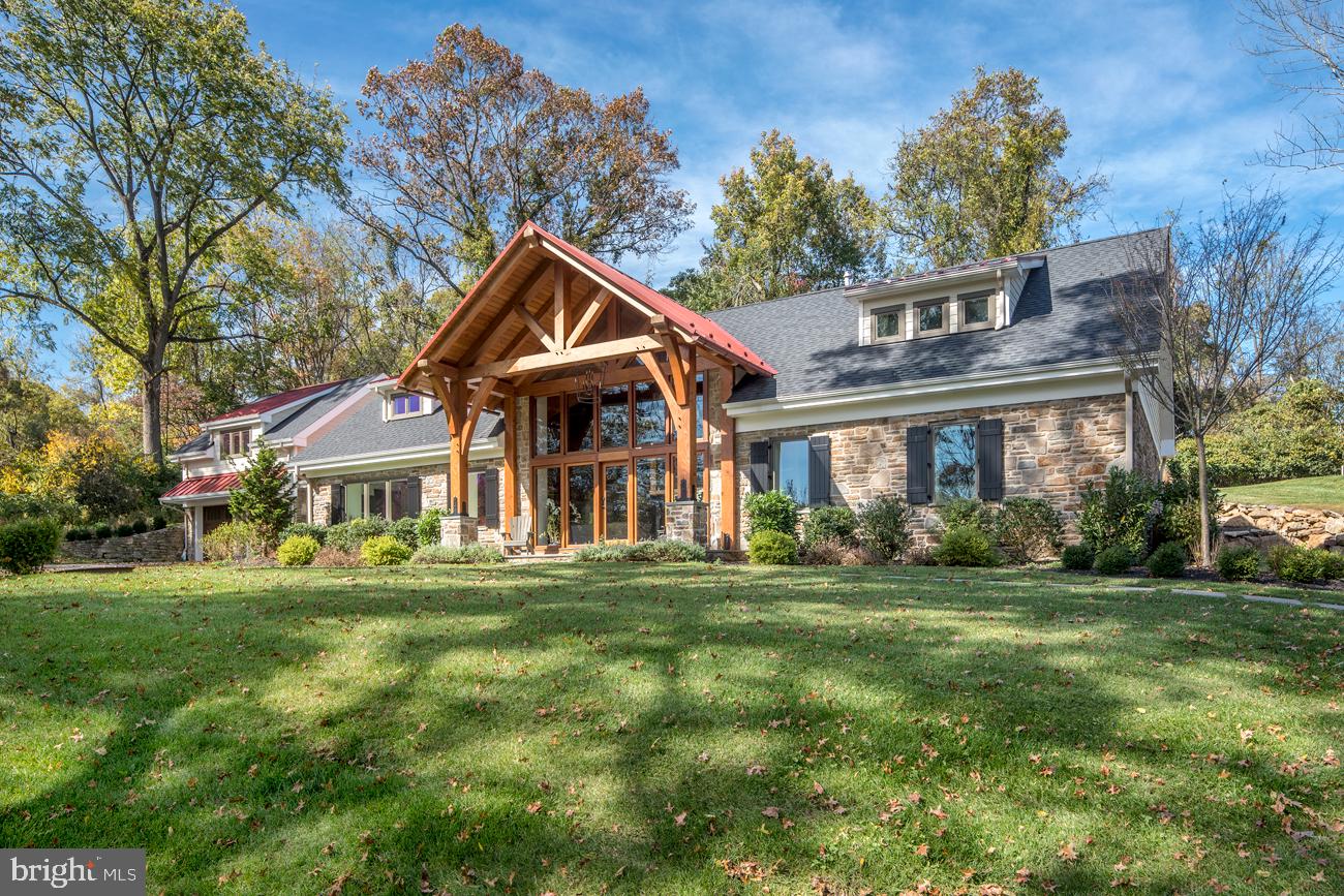 RADNOR HUNT - Residential Lease