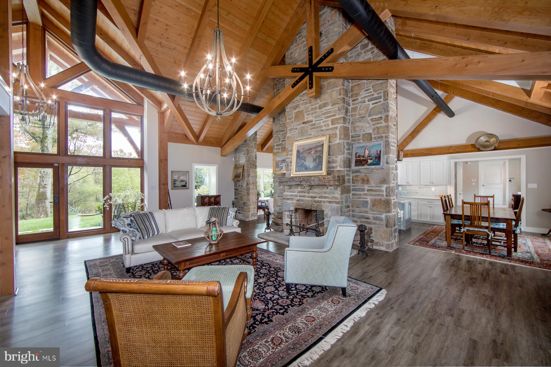 RADNOR HUNT - Residential Lease