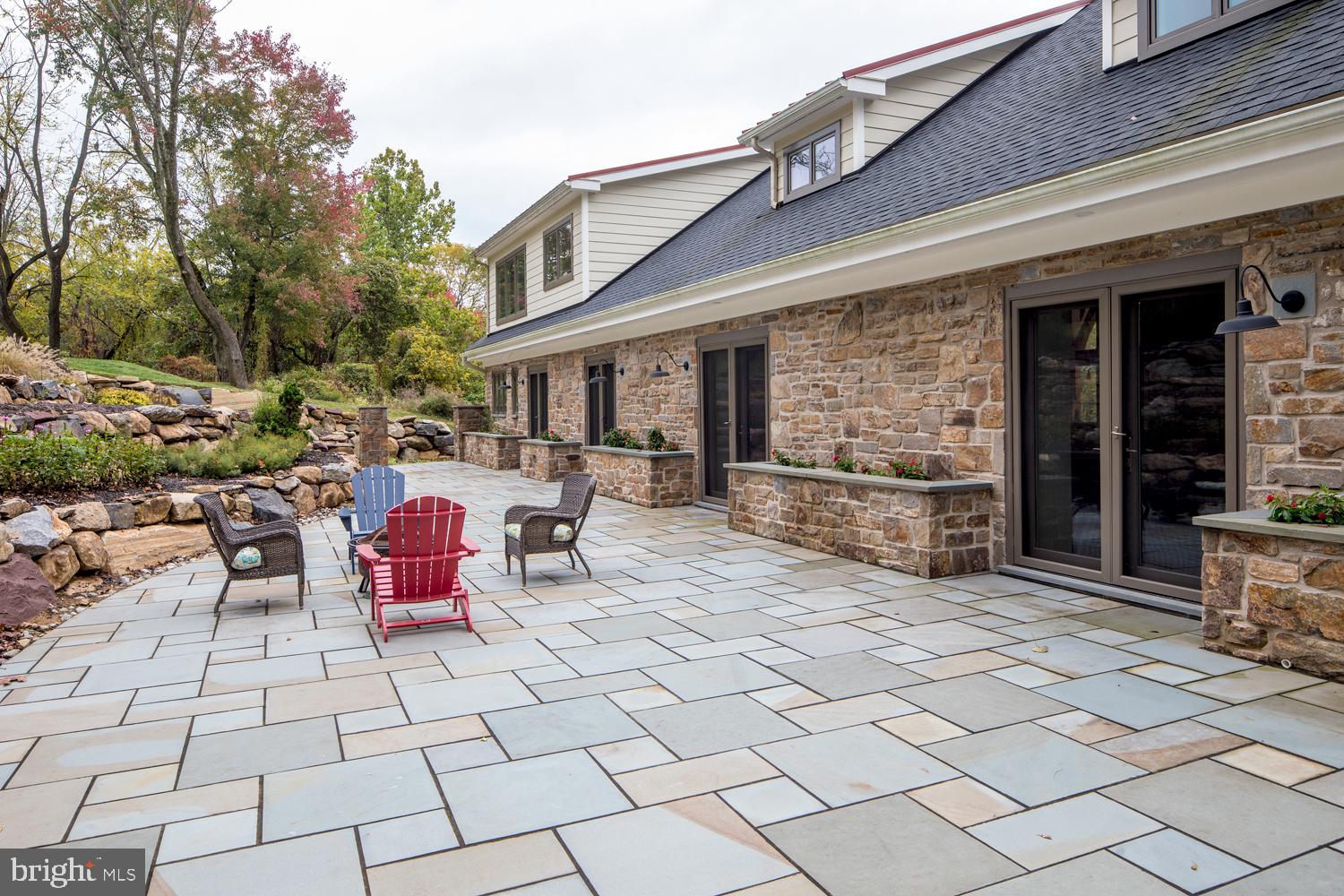 RADNOR HUNT - Residential Lease