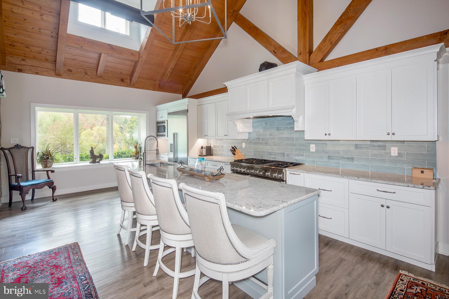 RADNOR HUNT - Residential Lease