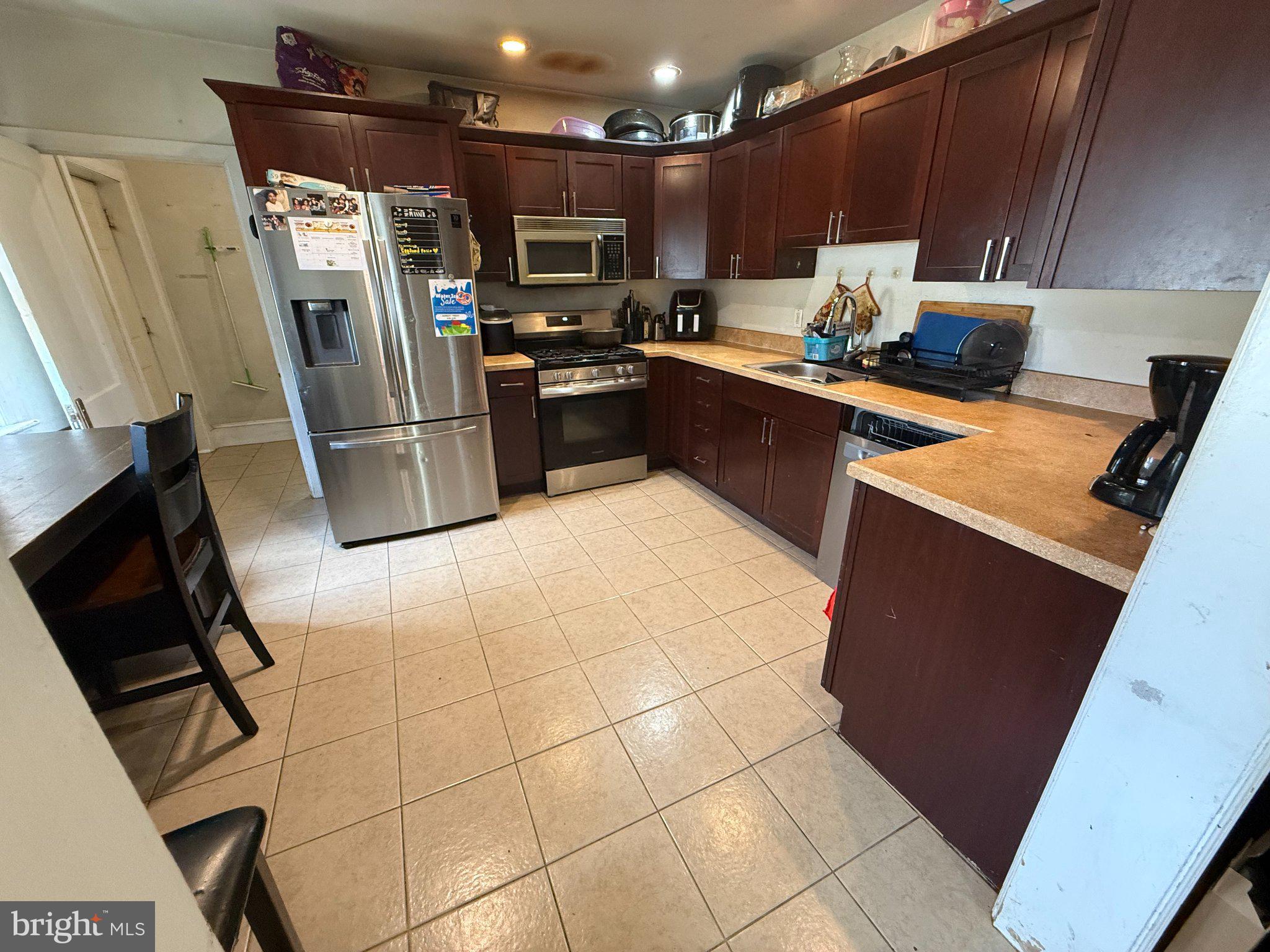 123 ASHLAND AVENUE