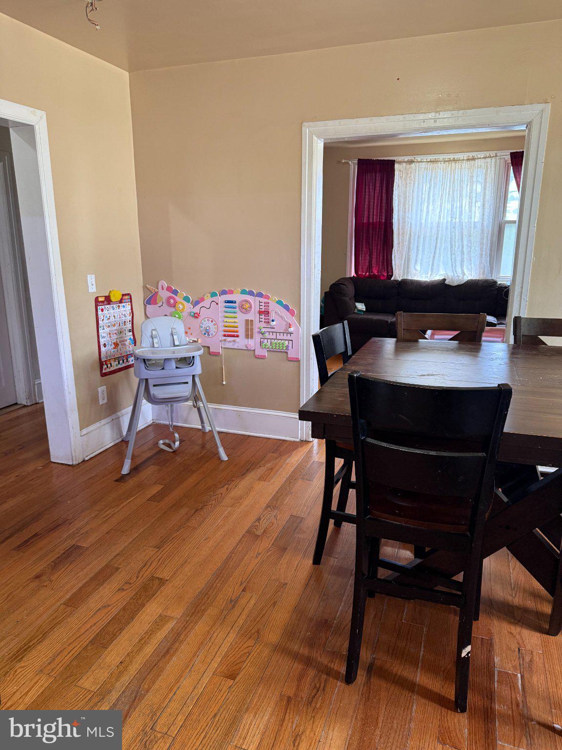 123 ASHLAND AVENUE